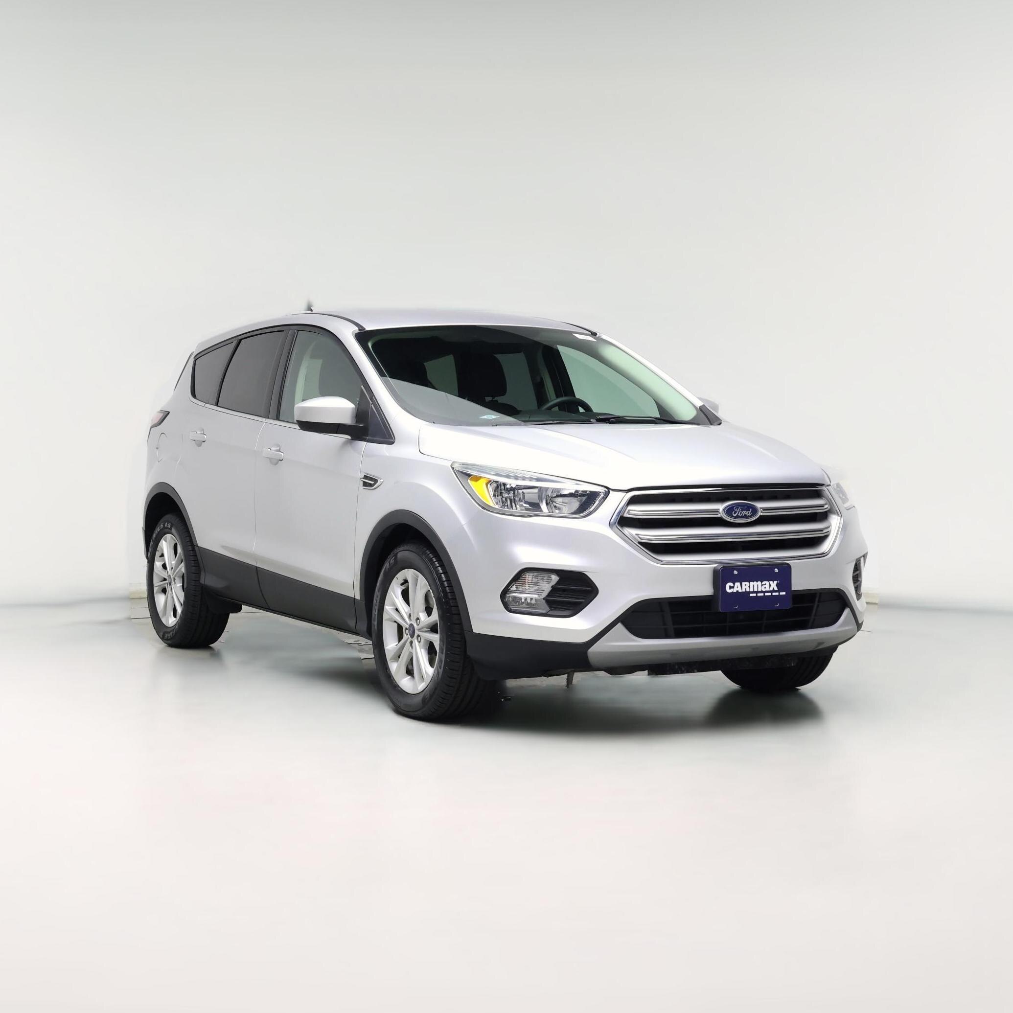 Thumbnail: 2017 Ford Escape - 1
