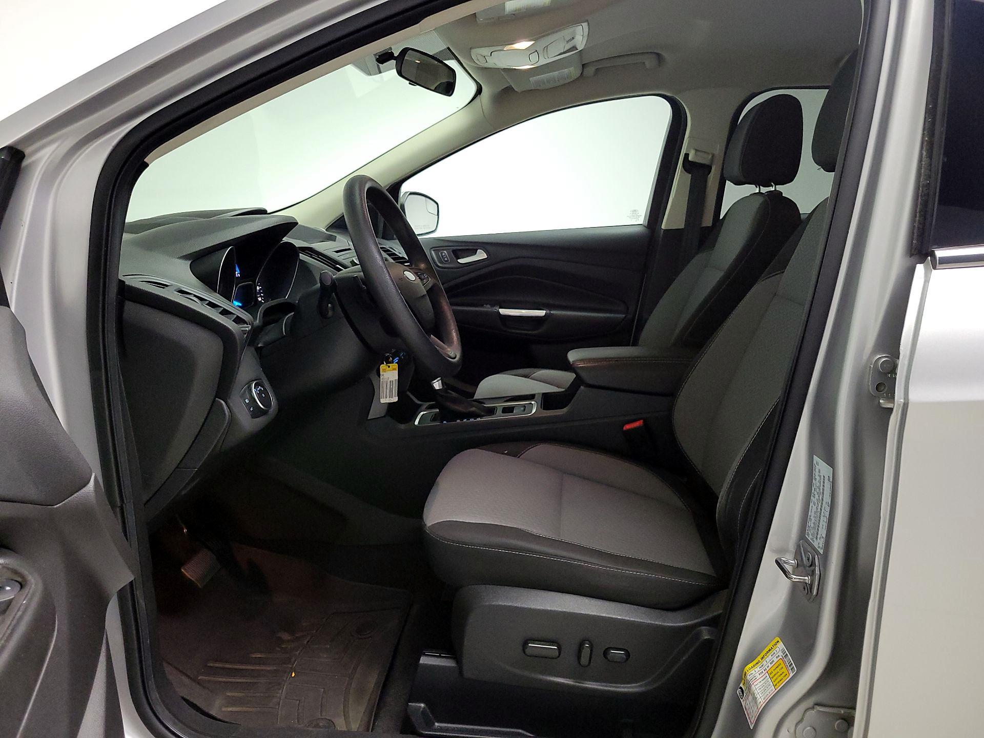 Thumbnail: 2017 Ford Escape - 11