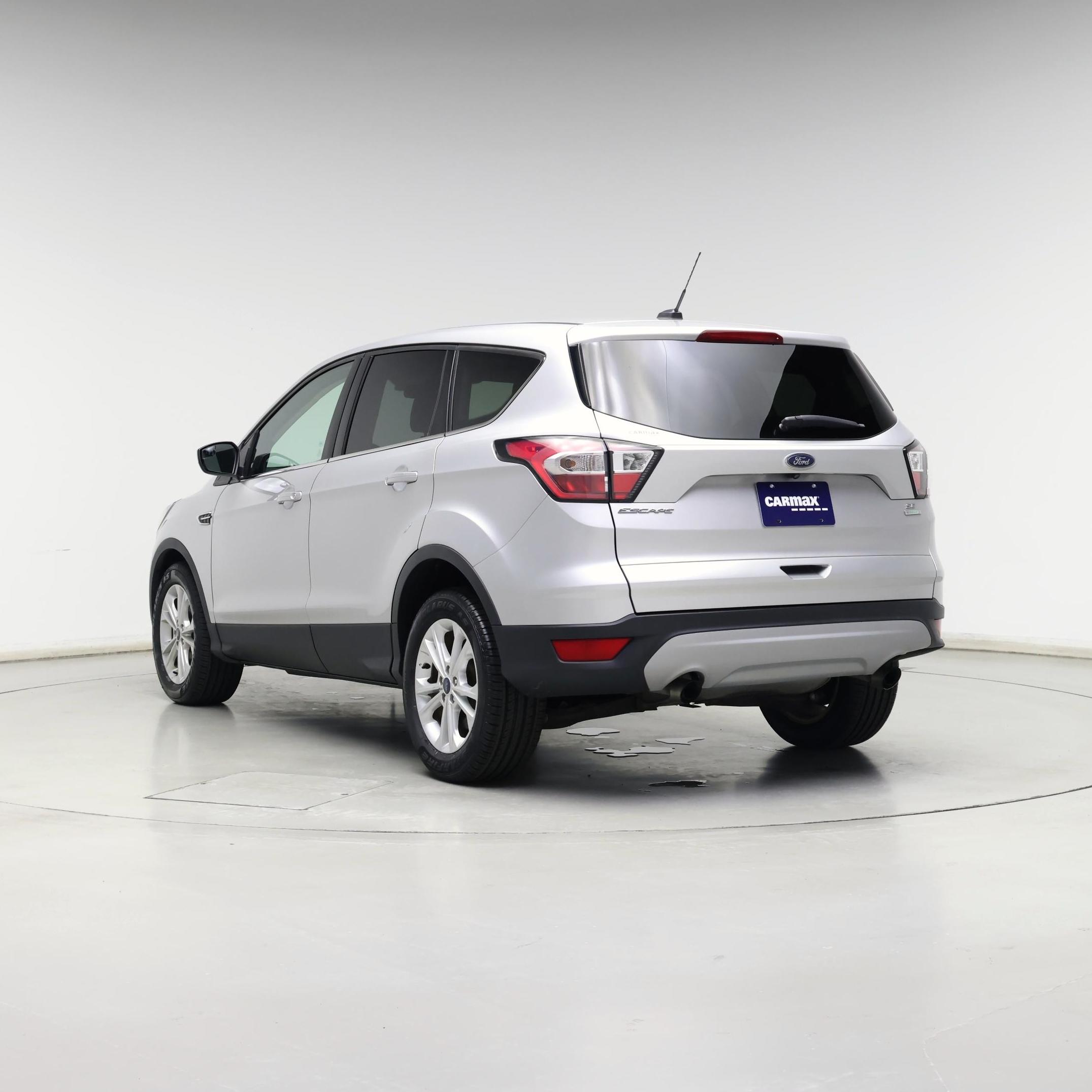 Thumbnail: 2017 Ford Escape - 2