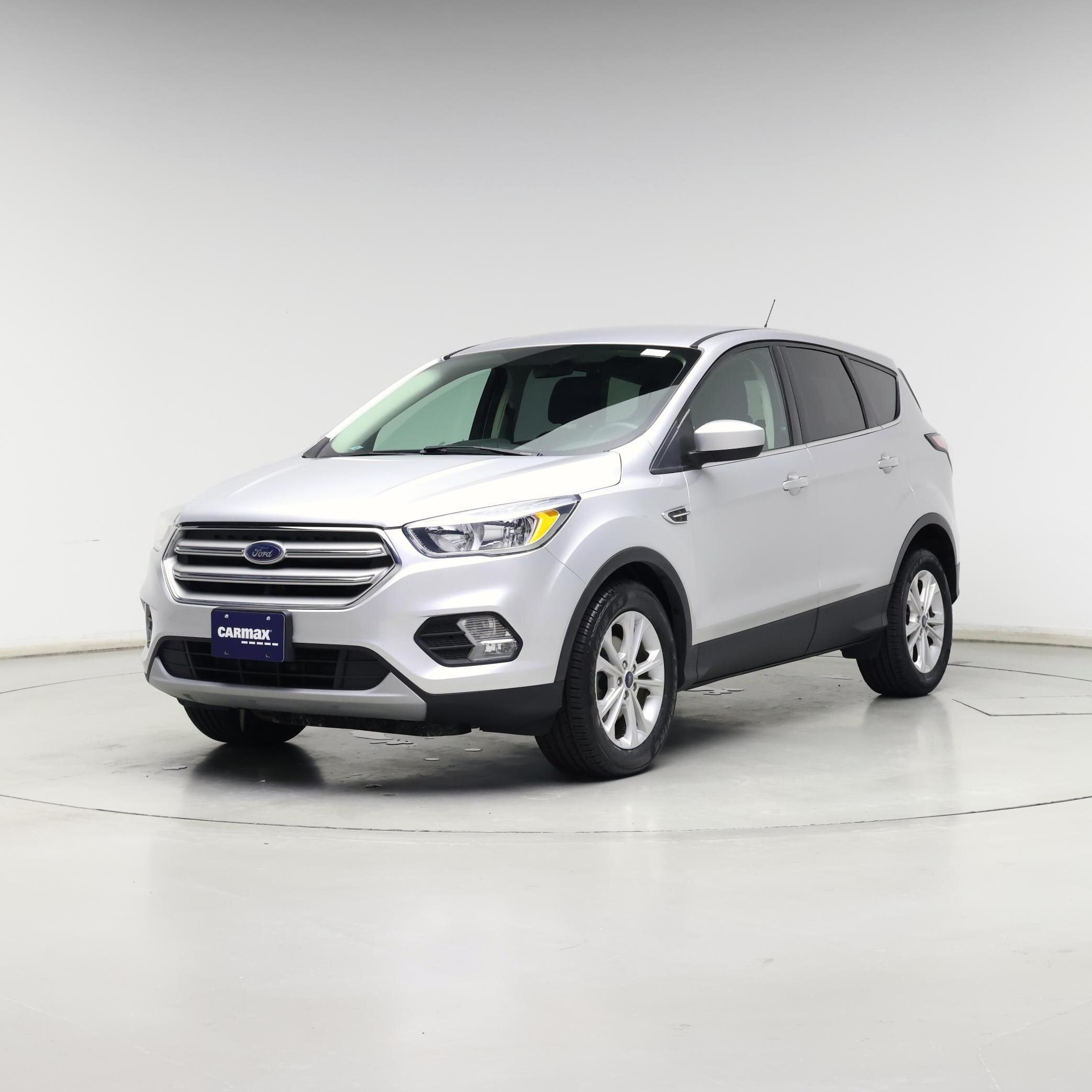 Thumbnail: 2017 Ford Escape - 4