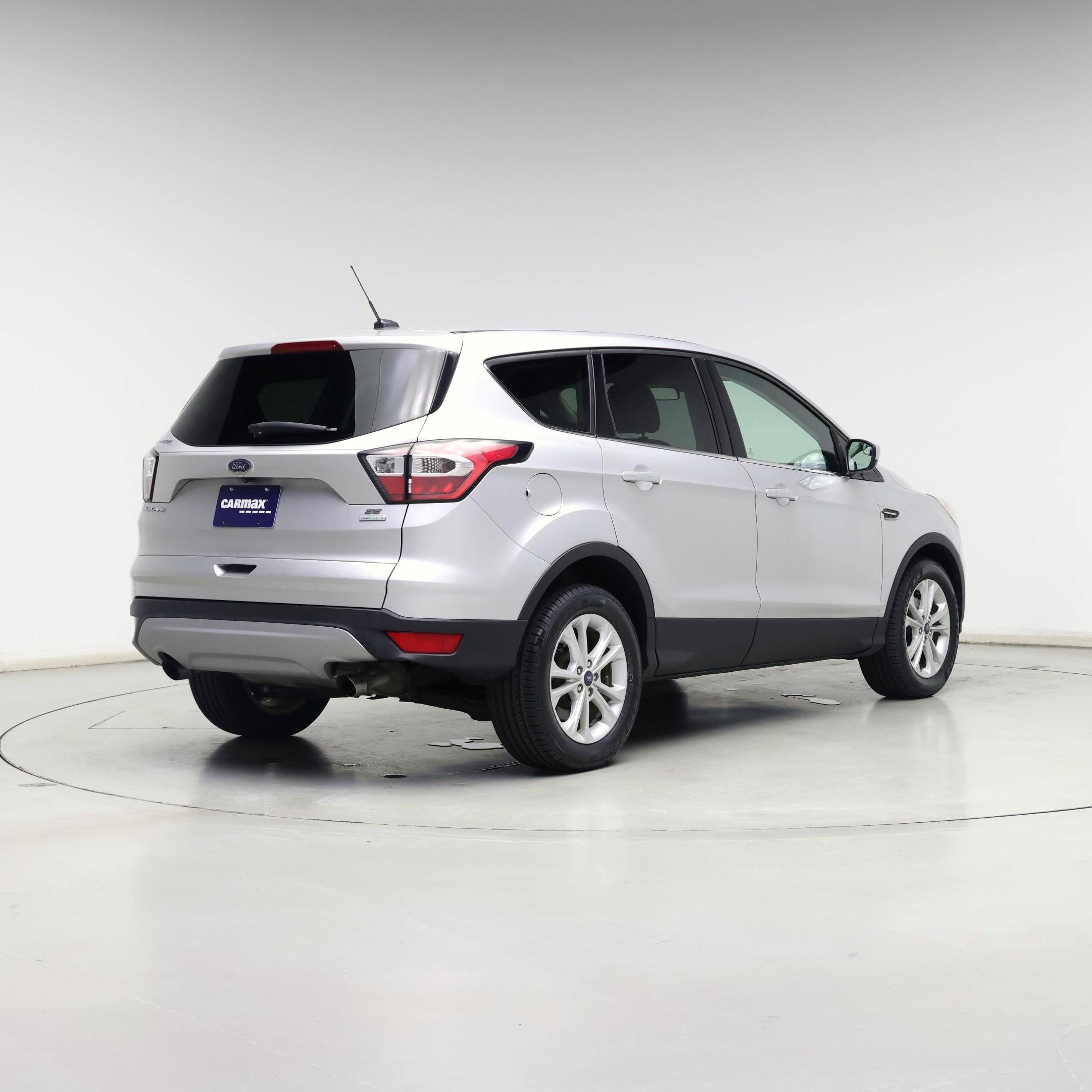 Thumbnail: 2017 Ford Escape - 8
