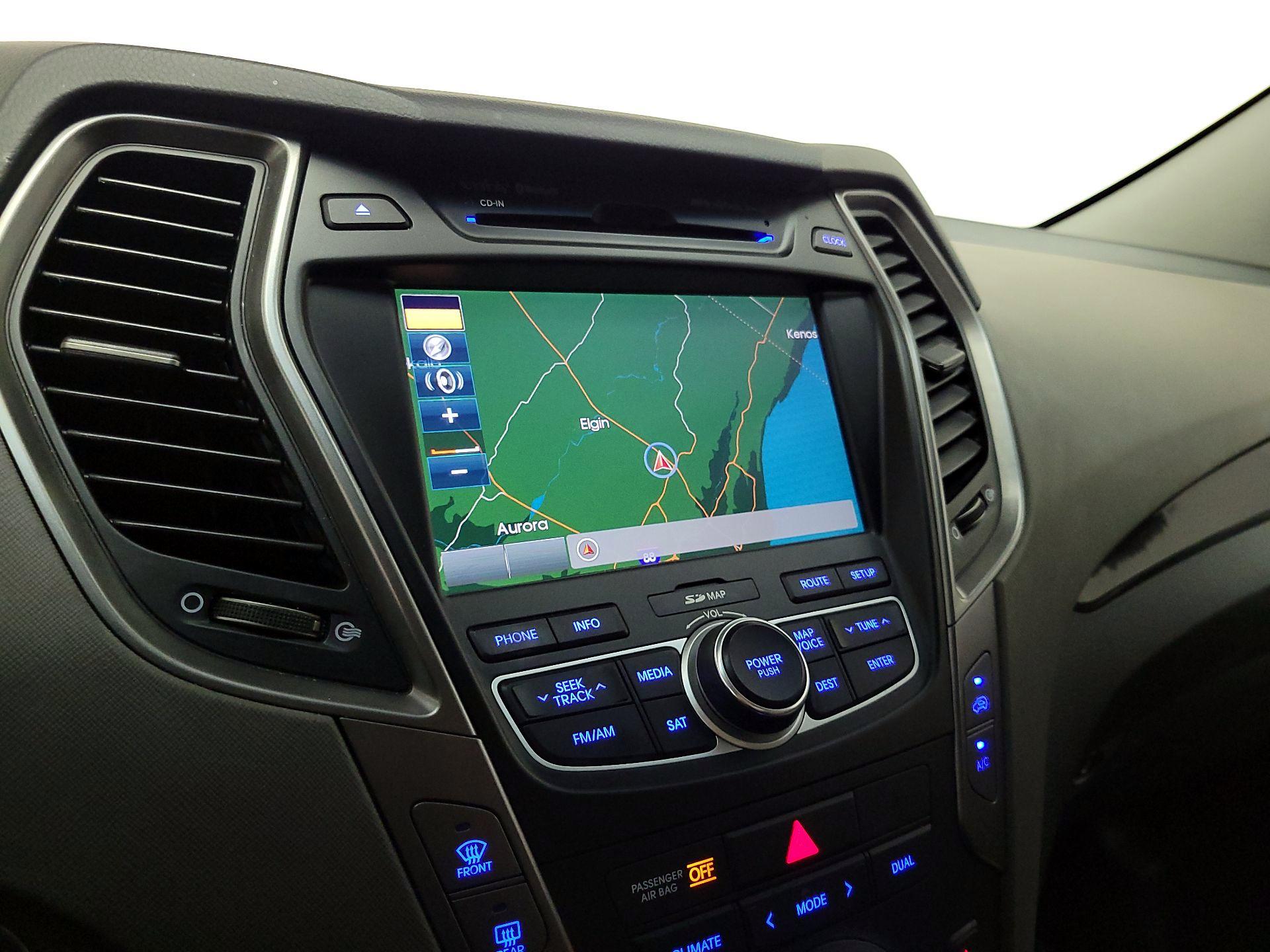 Thumbnail: 2015 Hyundai Santa Fe - 14