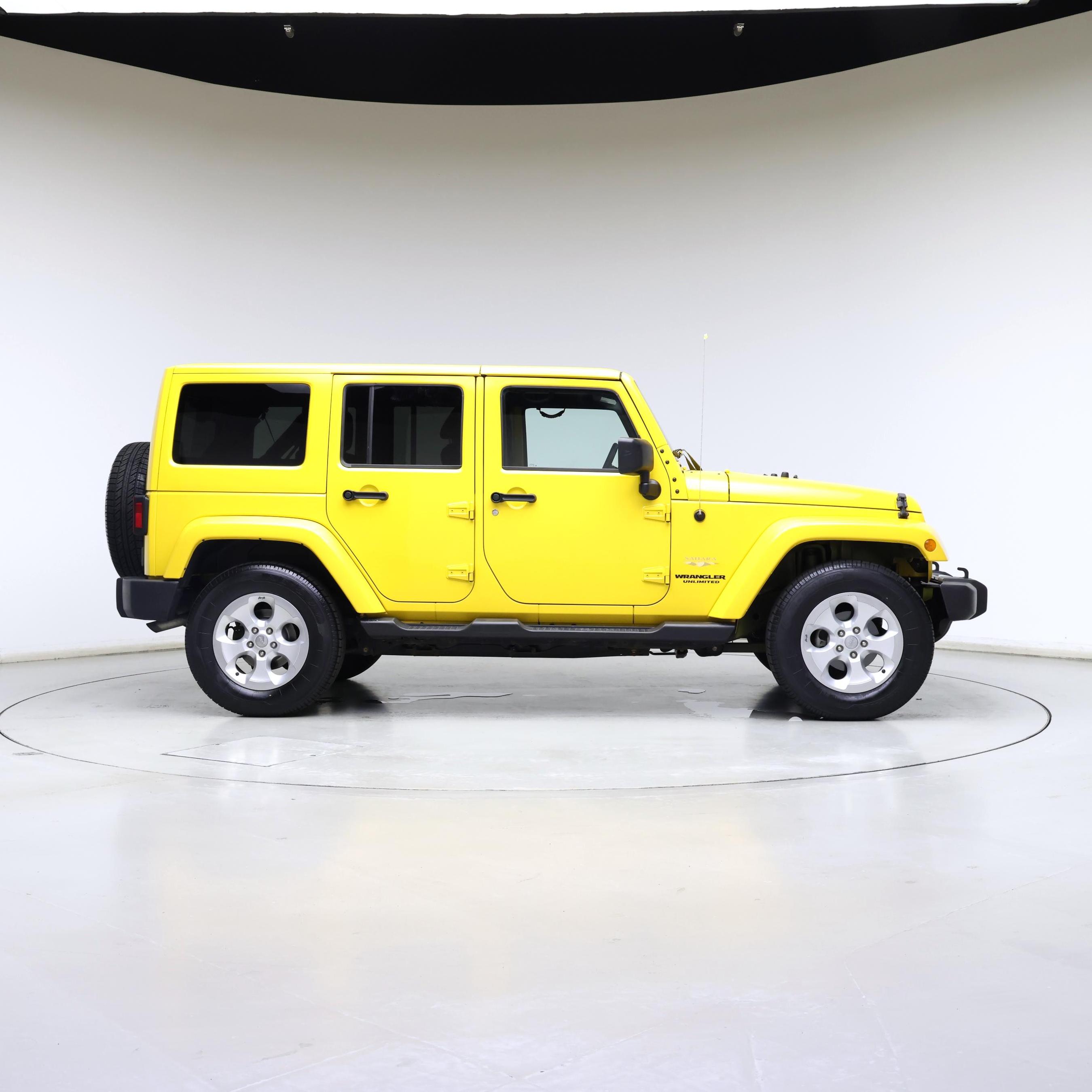 Thumbnail: 2015 Jeep Wrangler - 7