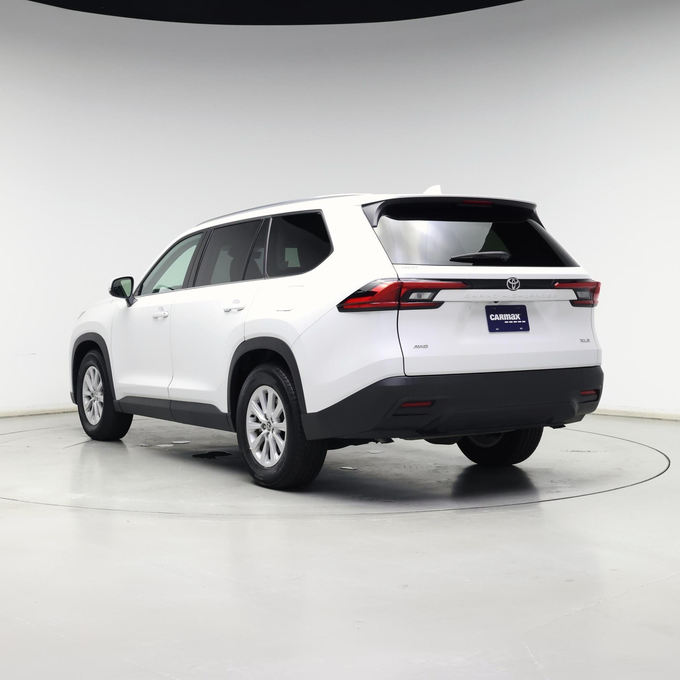 Thumbnail: 2024 Toyota Grand Highlander - 2