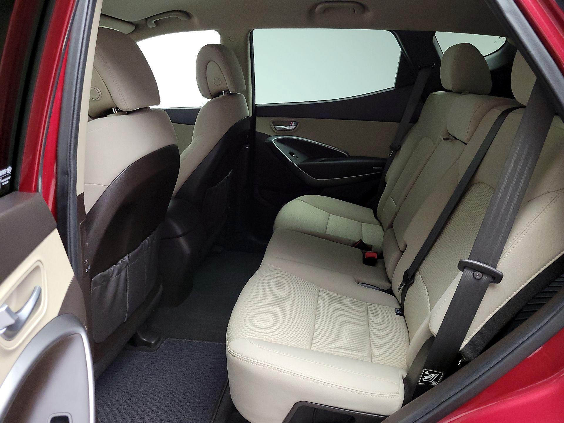 Thumbnail: 2017 Hyundai Santa Fe - 19