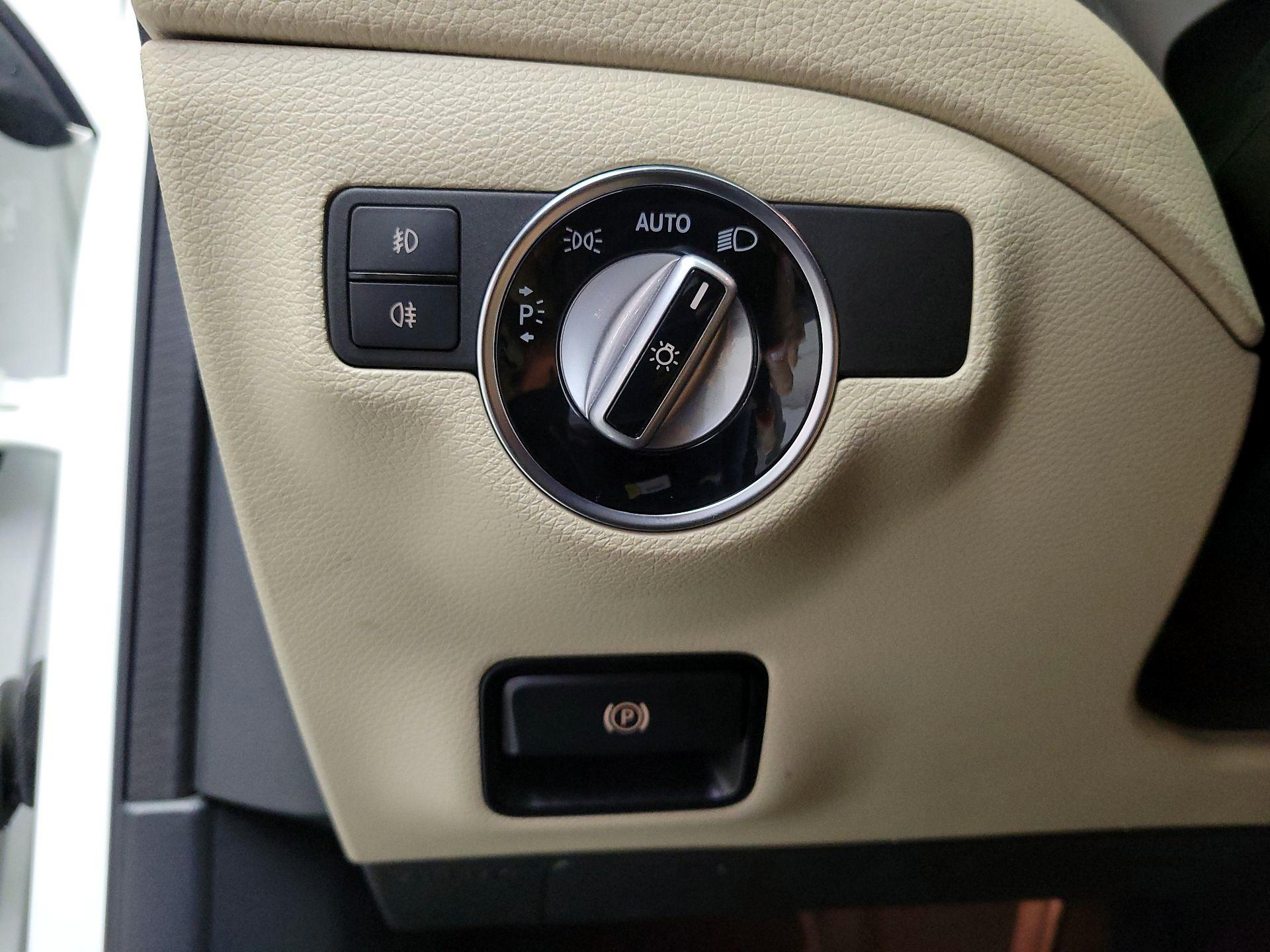 Thumbnail: 2019 Mercedes-Benz GLA - 13