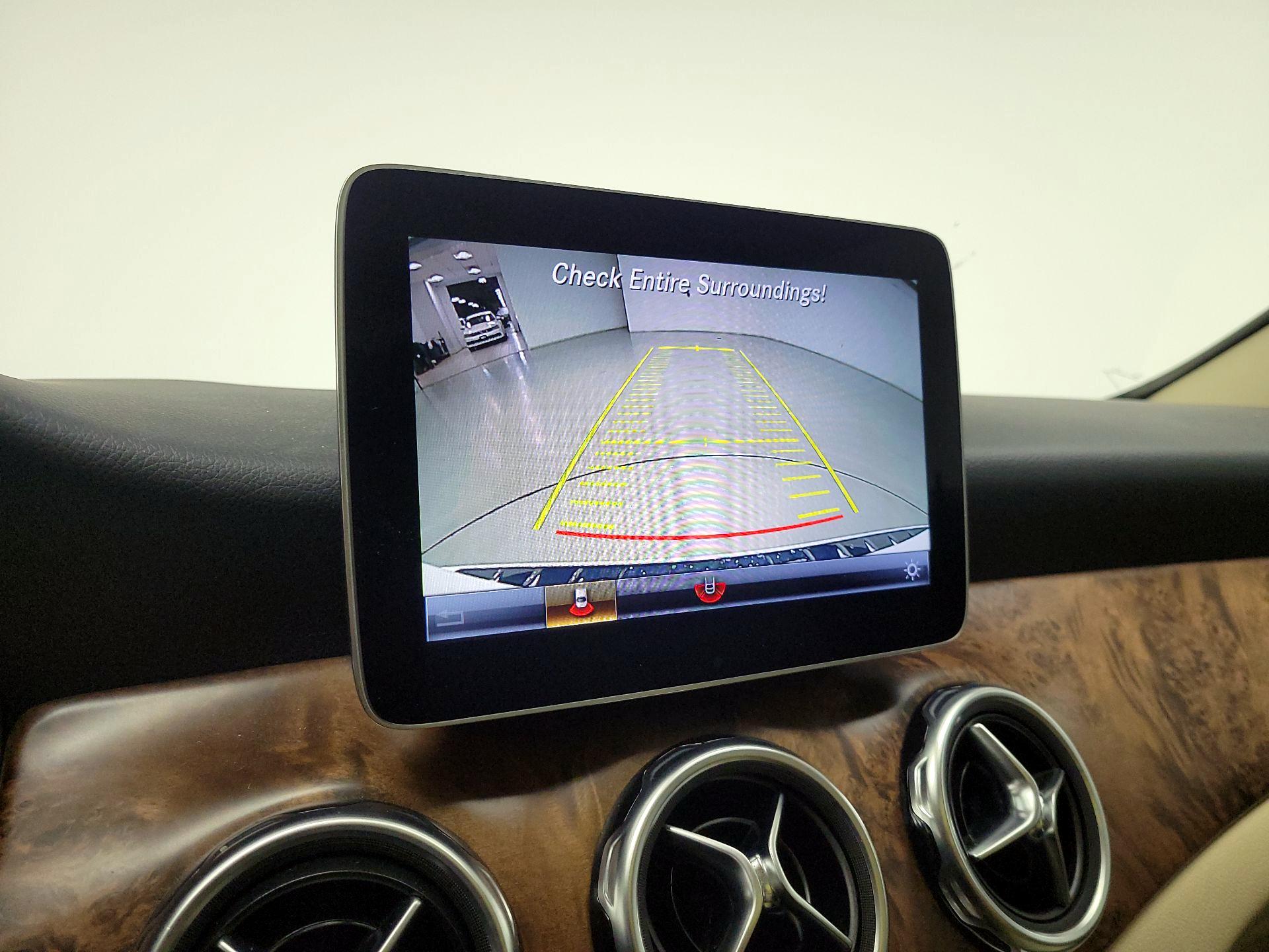 Thumbnail: 2019 Mercedes-Benz GLA - 15
