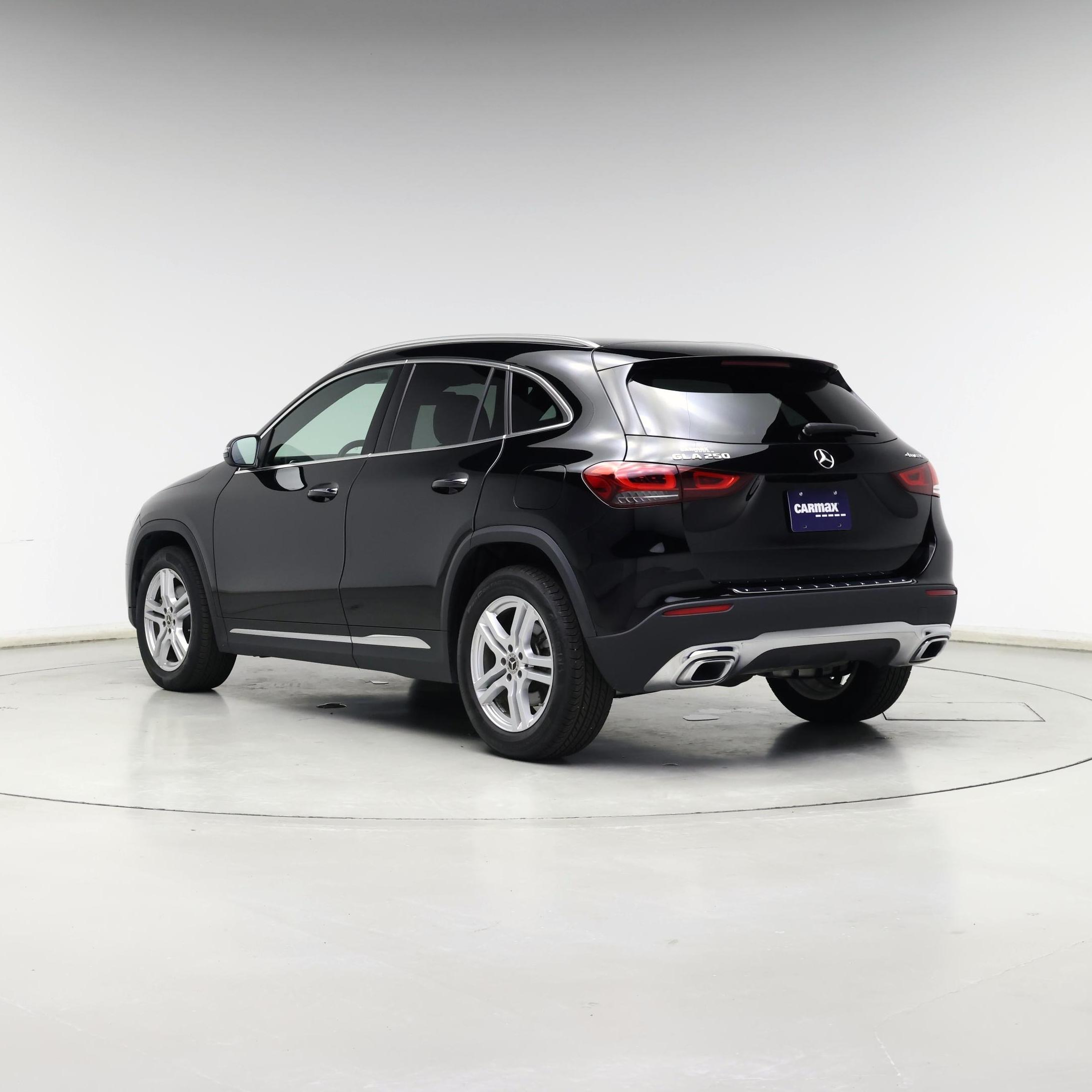 Thumbnail: 2023 Mercedes-Benz GLA - 2