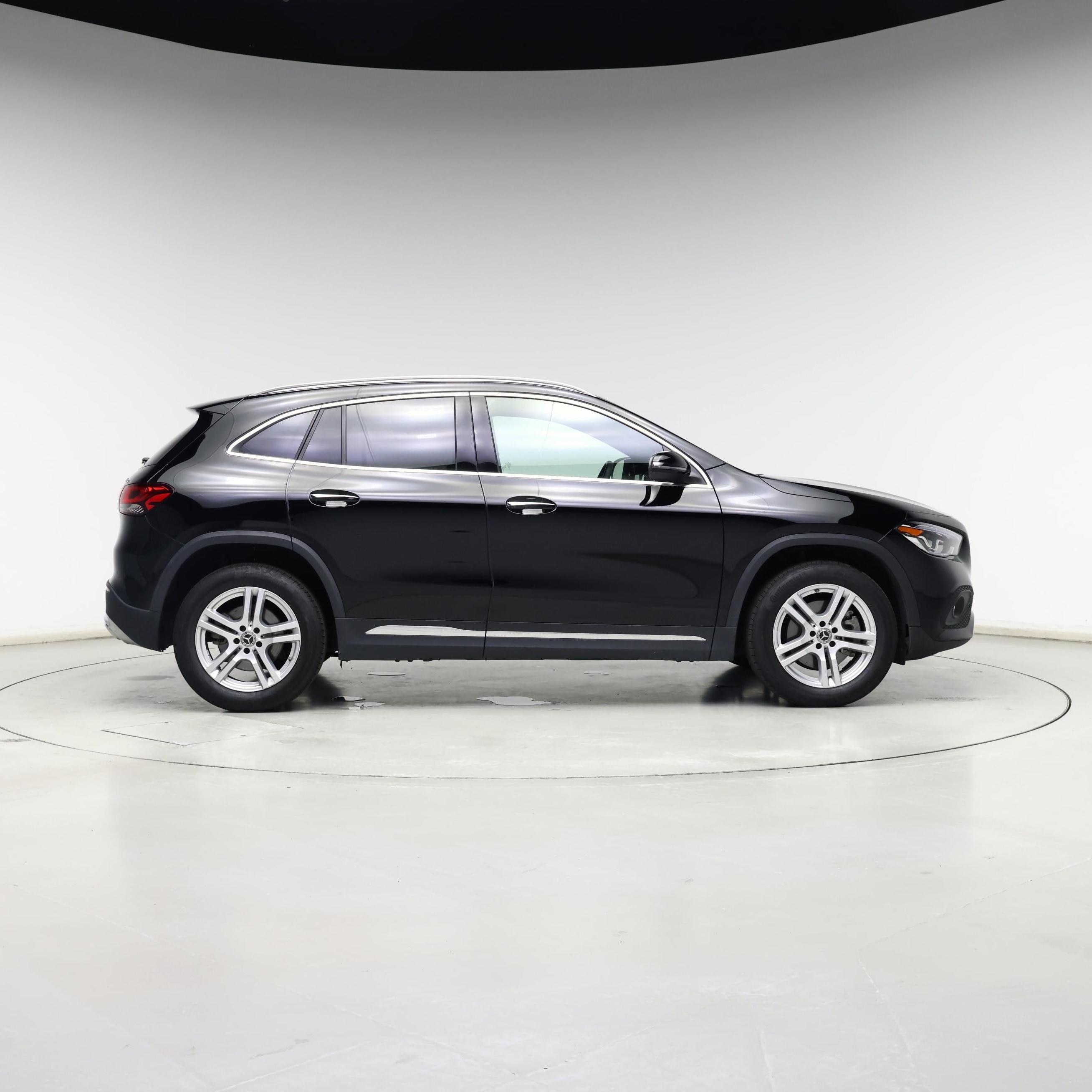 Thumbnail: 2023 Mercedes-Benz GLA - 7