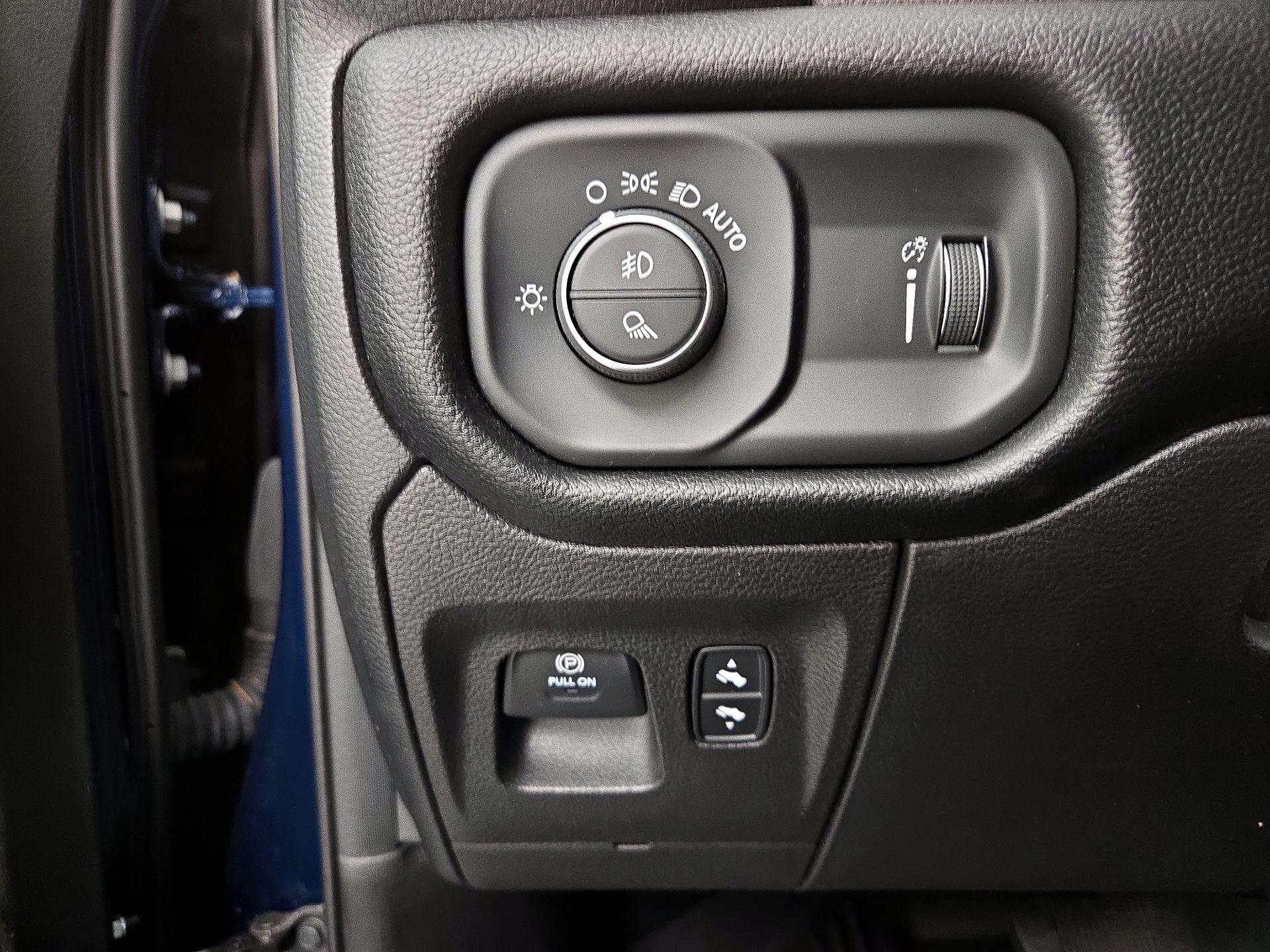 Thumbnail: 2022 RAM 1500 - 13