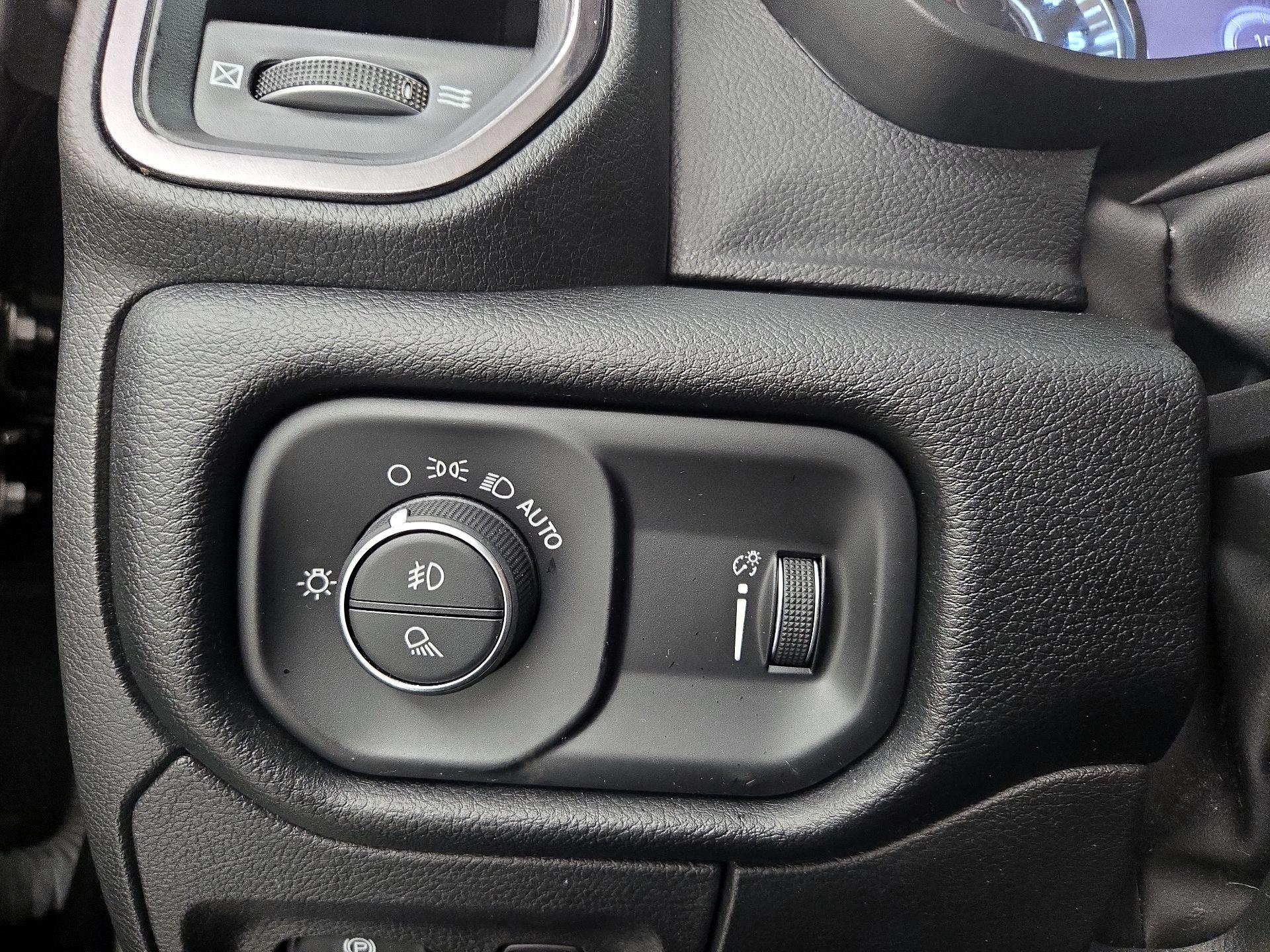 Thumbnail: 2022 RAM 1500 - 13