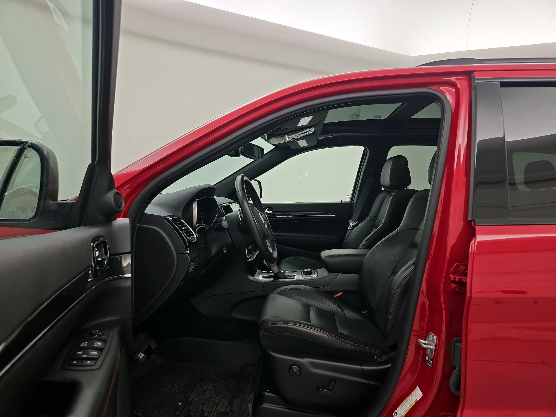 Thumbnail: 2021 Jeep Grand Cherokee - 11