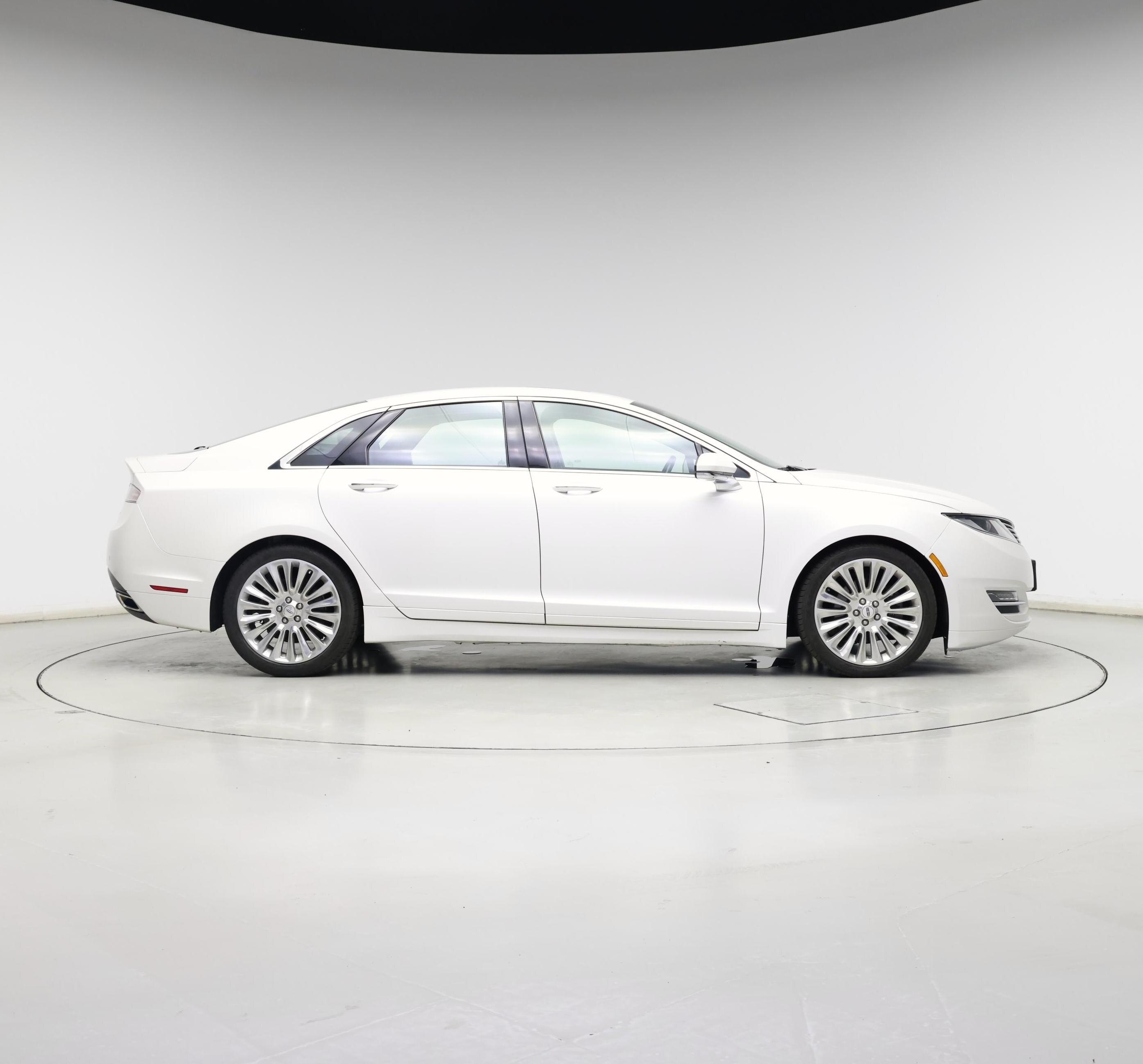 Thumbnail: 2015 Lincoln MKZ - 7