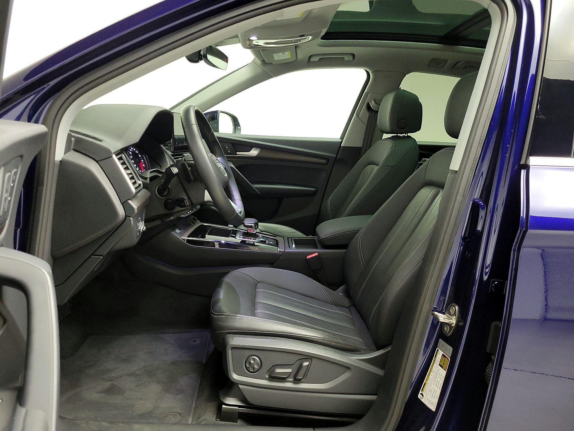 Thumbnail: 2021 Audi Q5 - 11