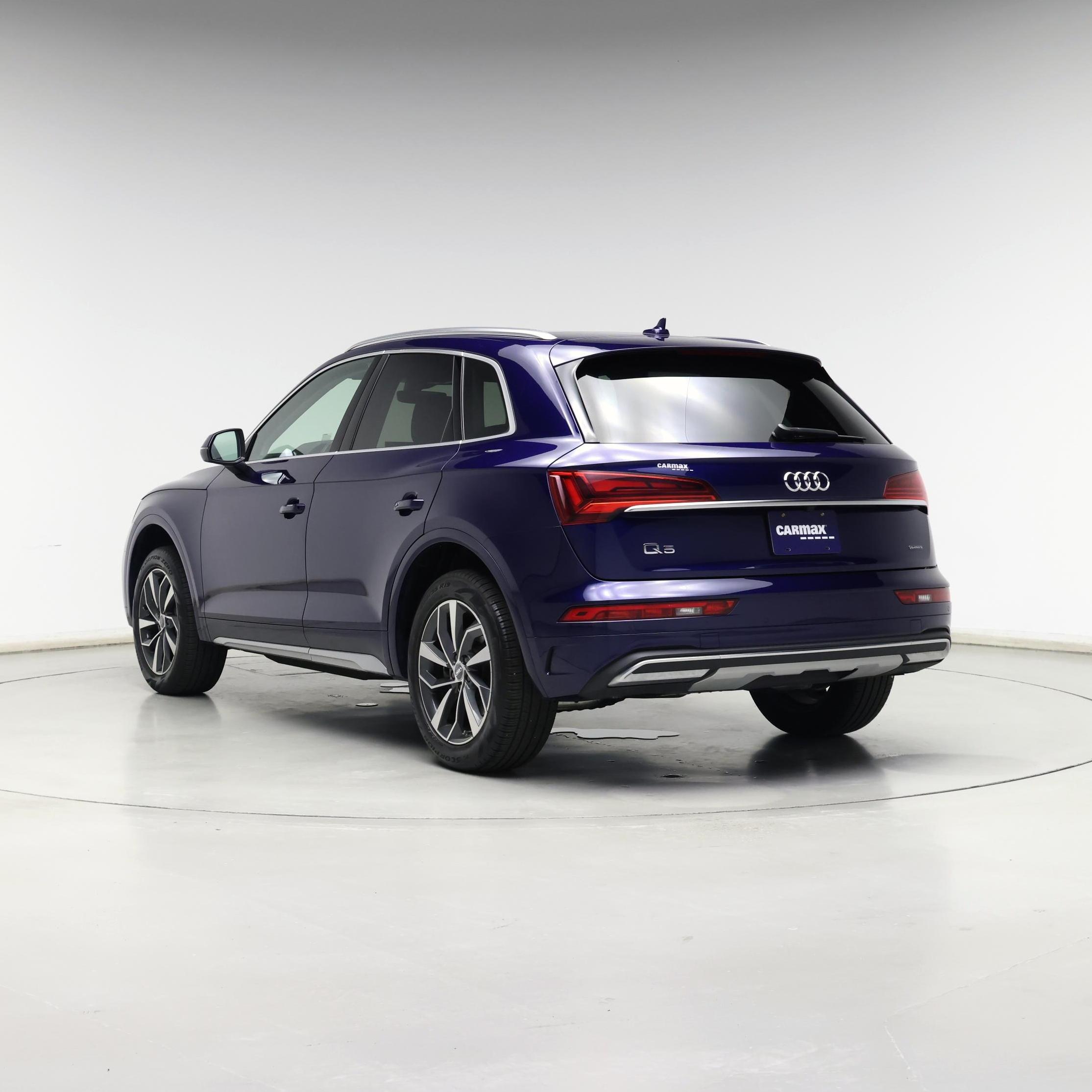 Thumbnail: 2021 Audi Q5 - 2