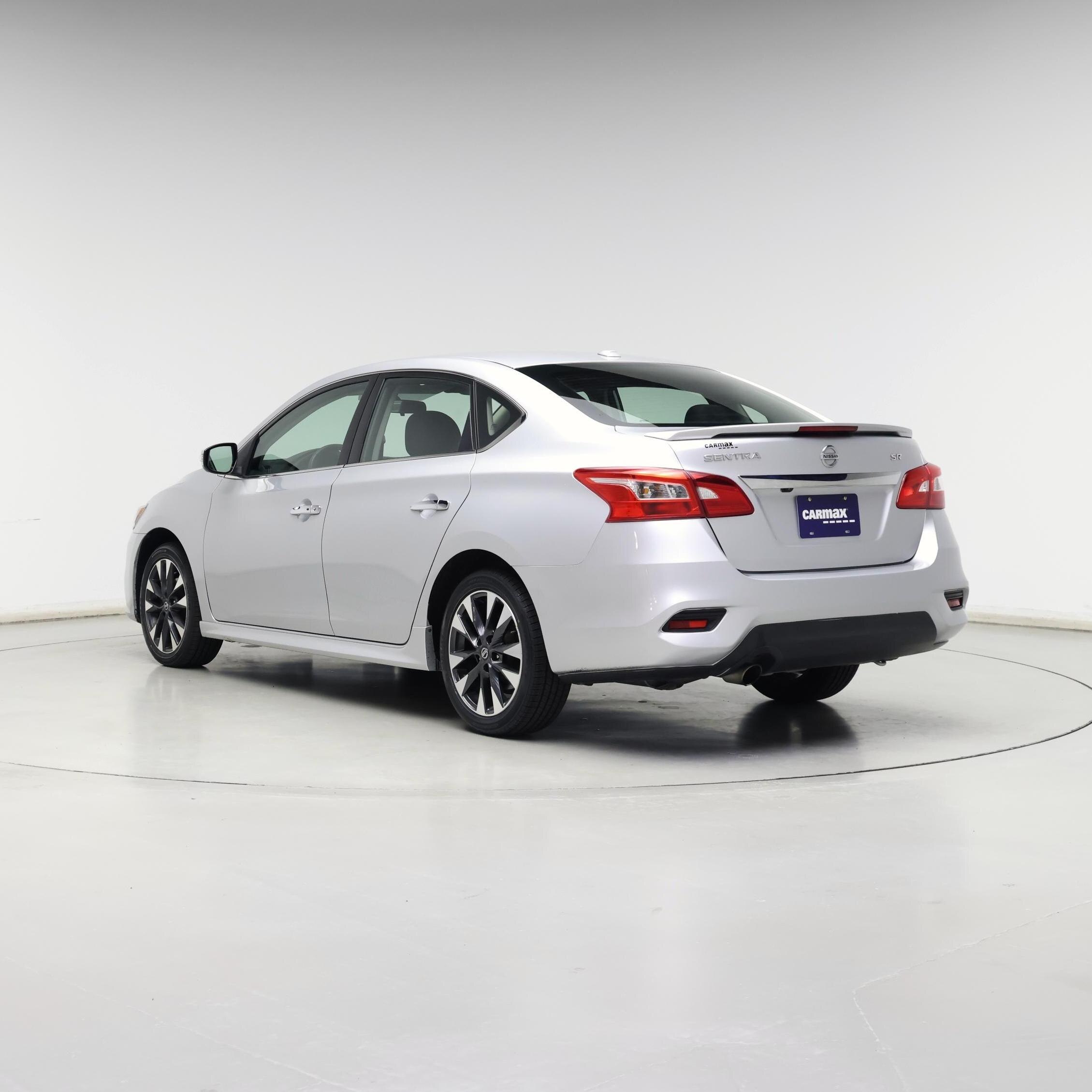 Thumbnail: 2017 Nissan Sentra - 2