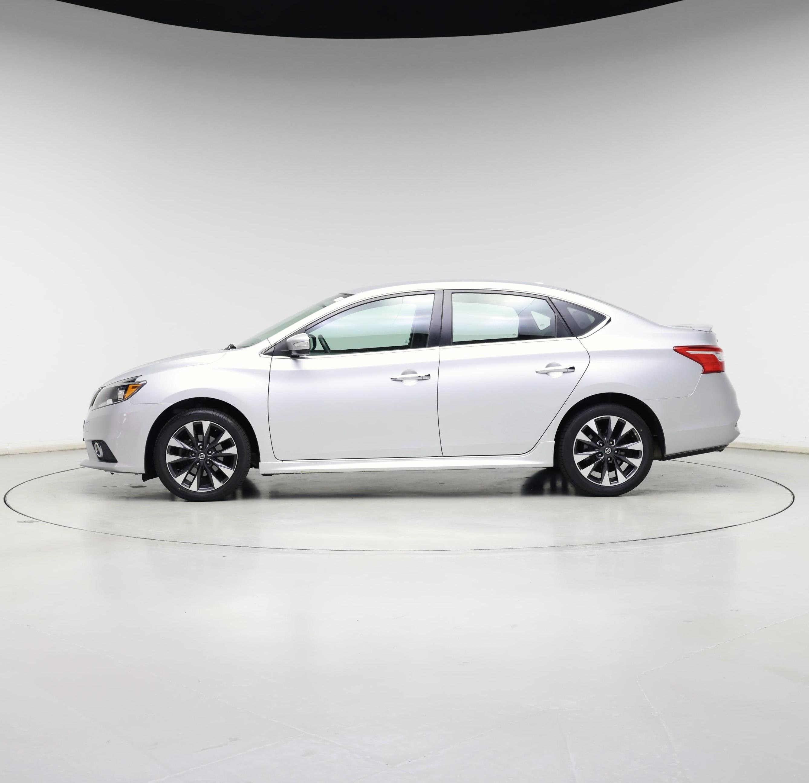 Thumbnail: 2017 Nissan Sentra - 3