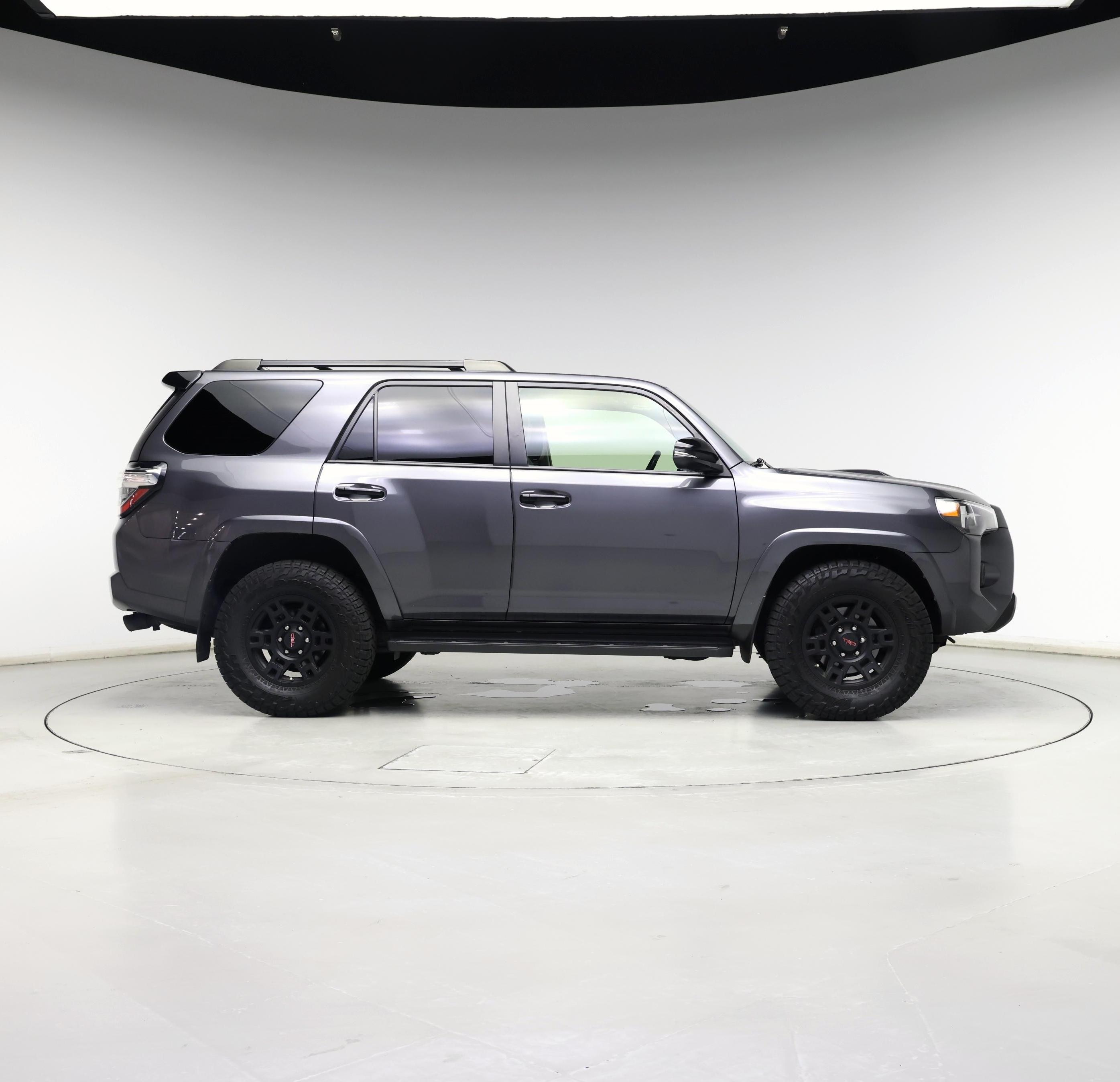 Thumbnail: 2021 Toyota 4Runner - 7