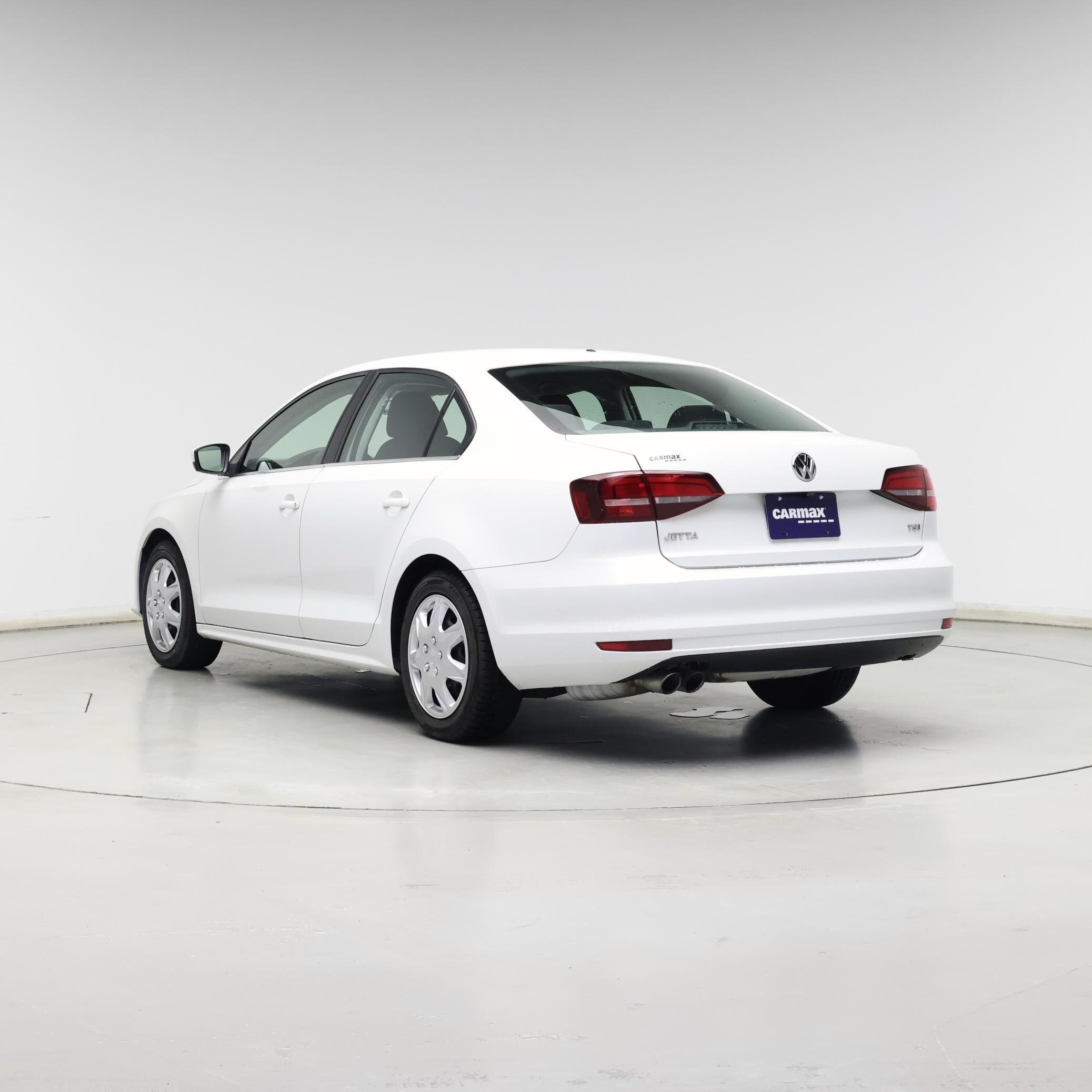 Thumbnail: 2017 Volkswagen Jetta - 2