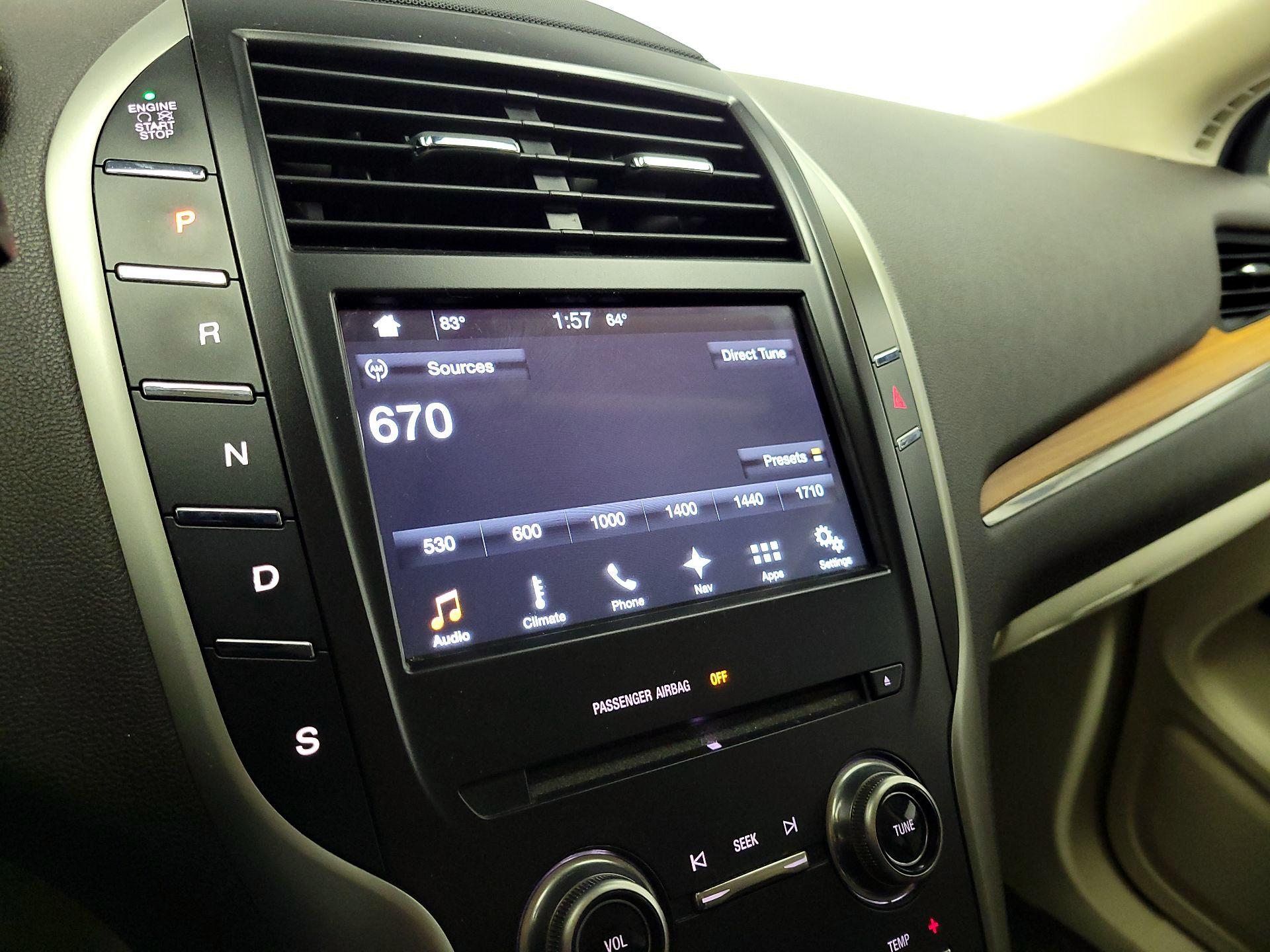 Thumbnail: 2016 Lincoln MKC - 16