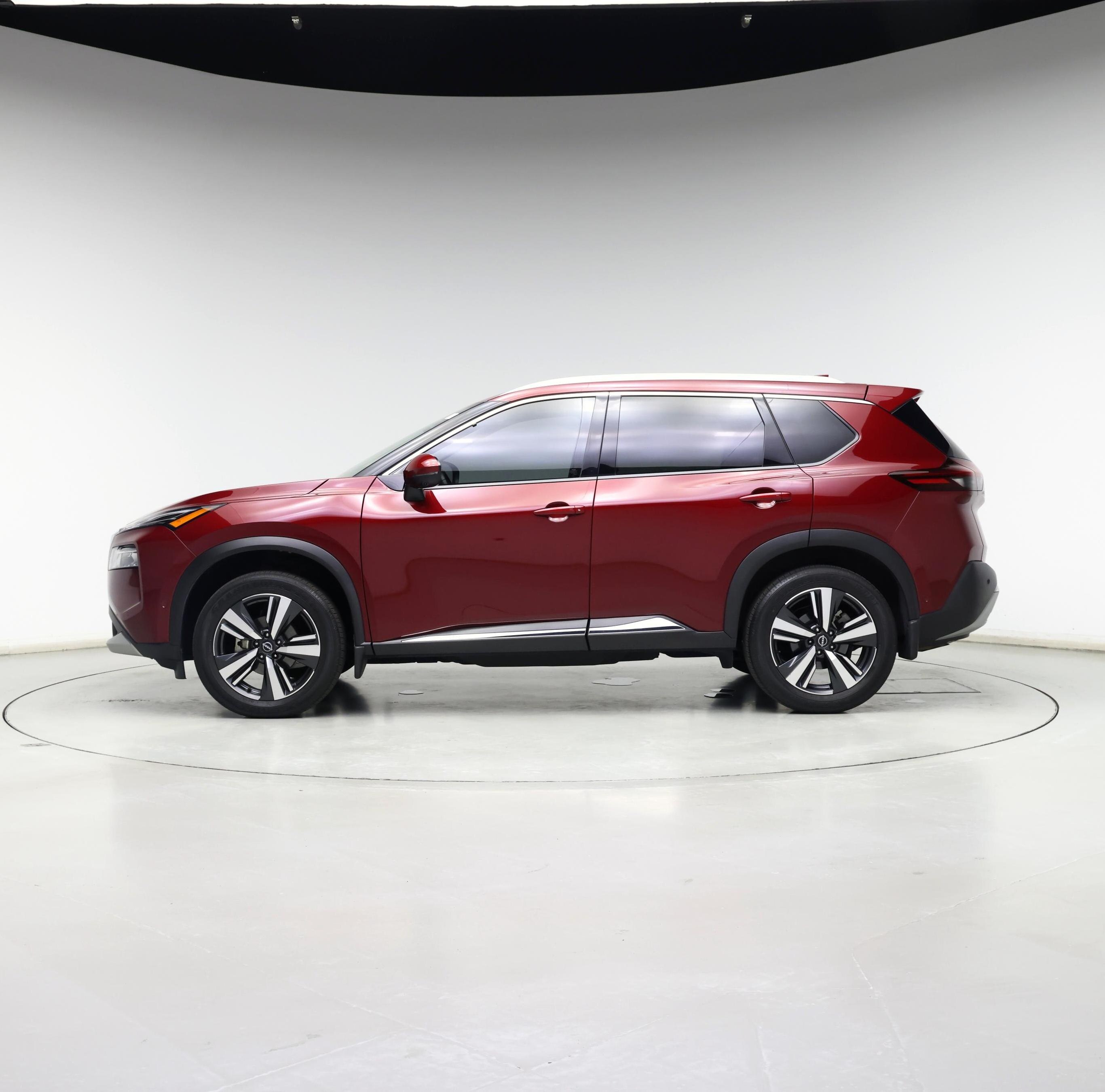 Thumbnail: 2023 Nissan Rogue - 3