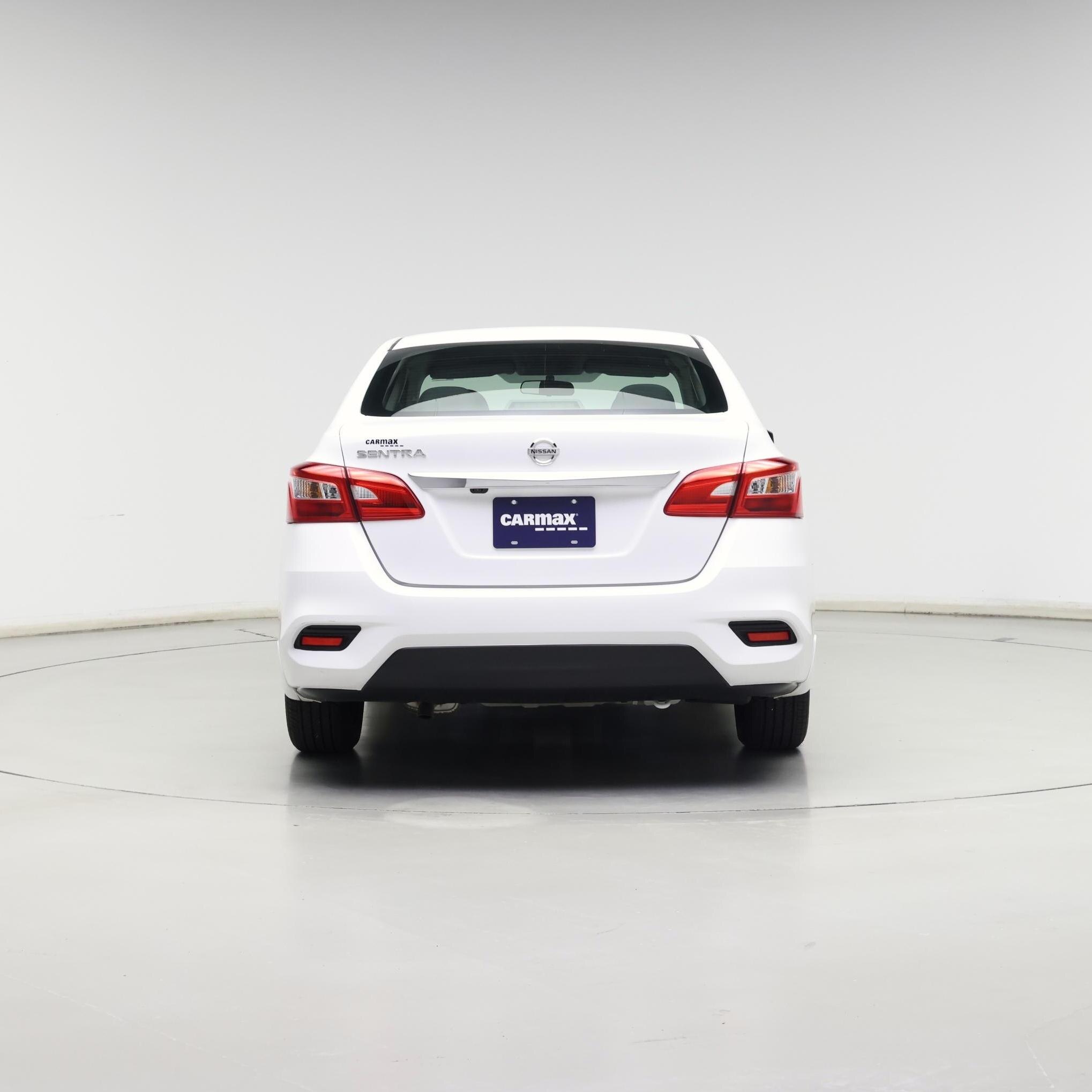 Thumbnail: 2018 Nissan Sentra - 6