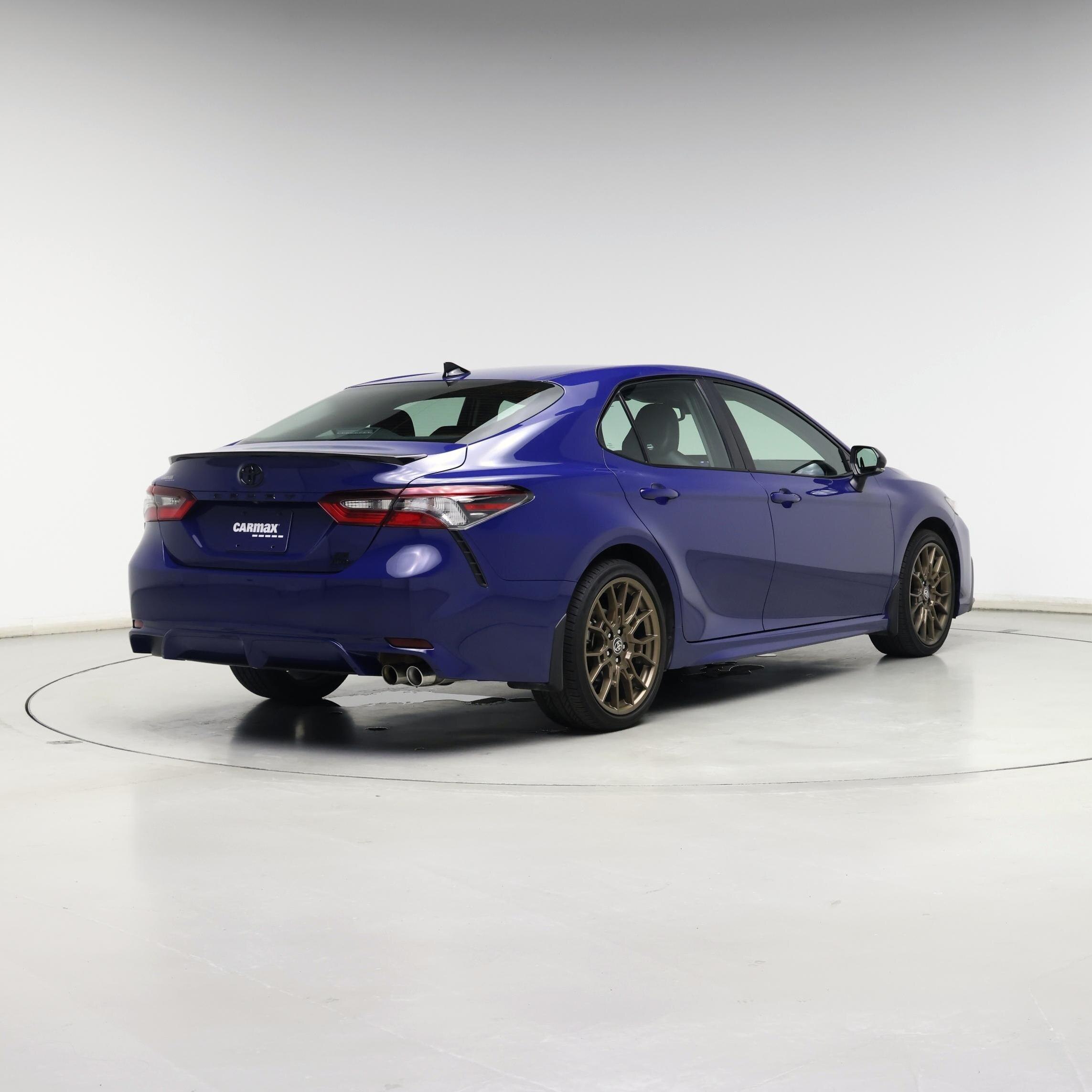 Thumbnail: 2023 Toyota Camry - 8