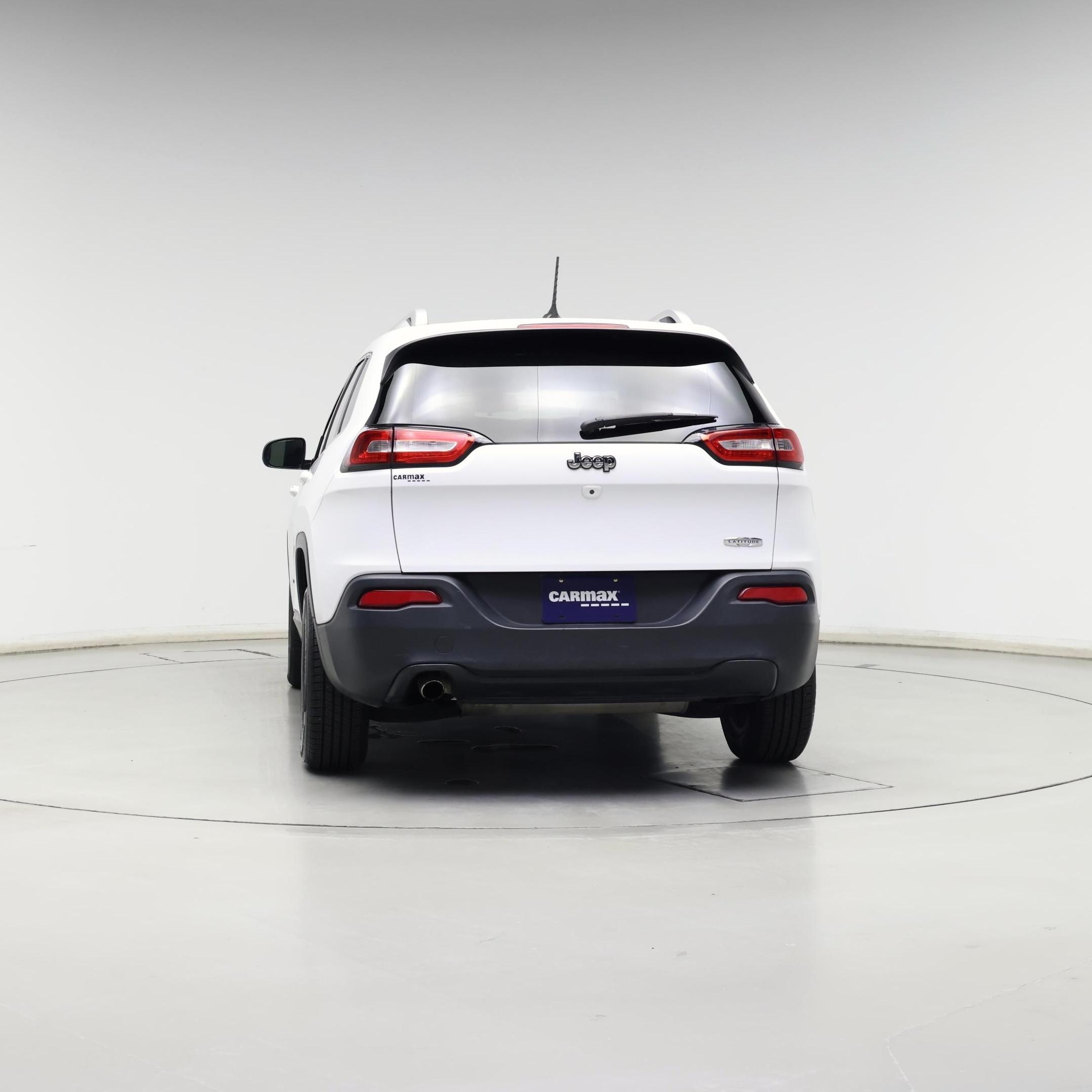 Thumbnail: 2015 Jeep Cherokee - 6