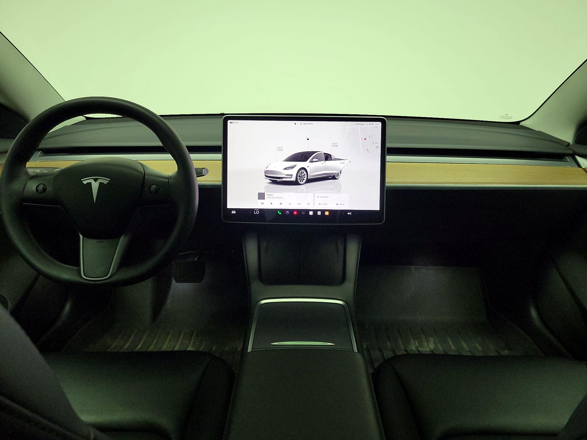 Thumbnail: 2022 Tesla Model 3 - 9