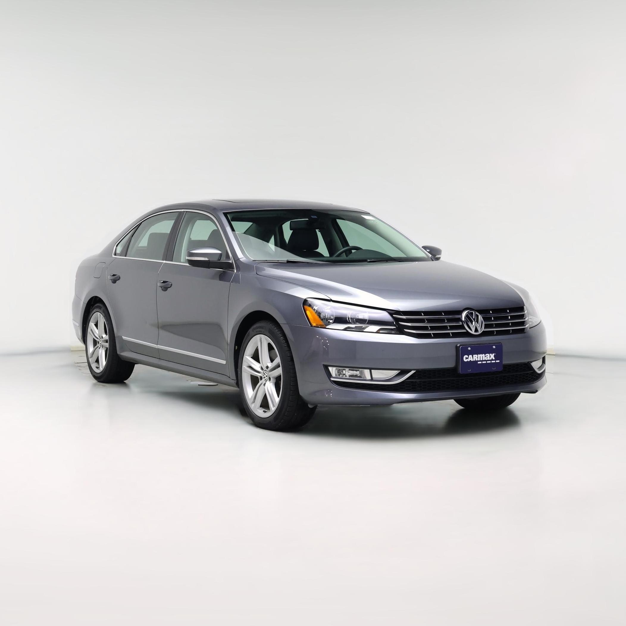 Thumbnail: 2015 Volkswagen Passat - 1