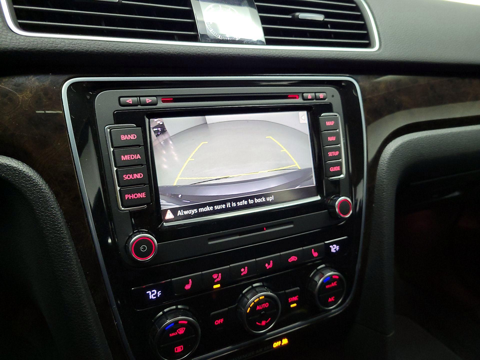 Thumbnail: 2015 Volkswagen Passat - 15