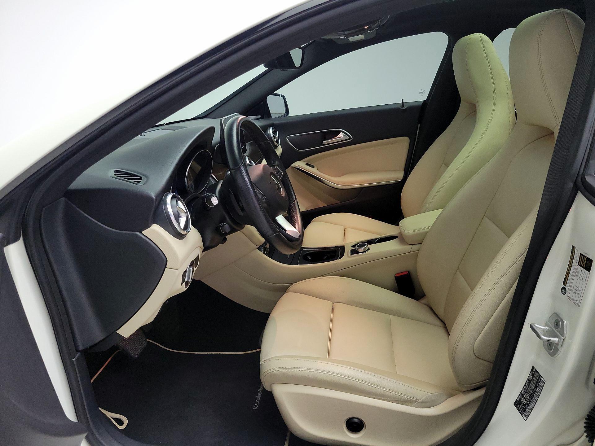 Thumbnail: 2016 Mercedes-Benz CLA - 11