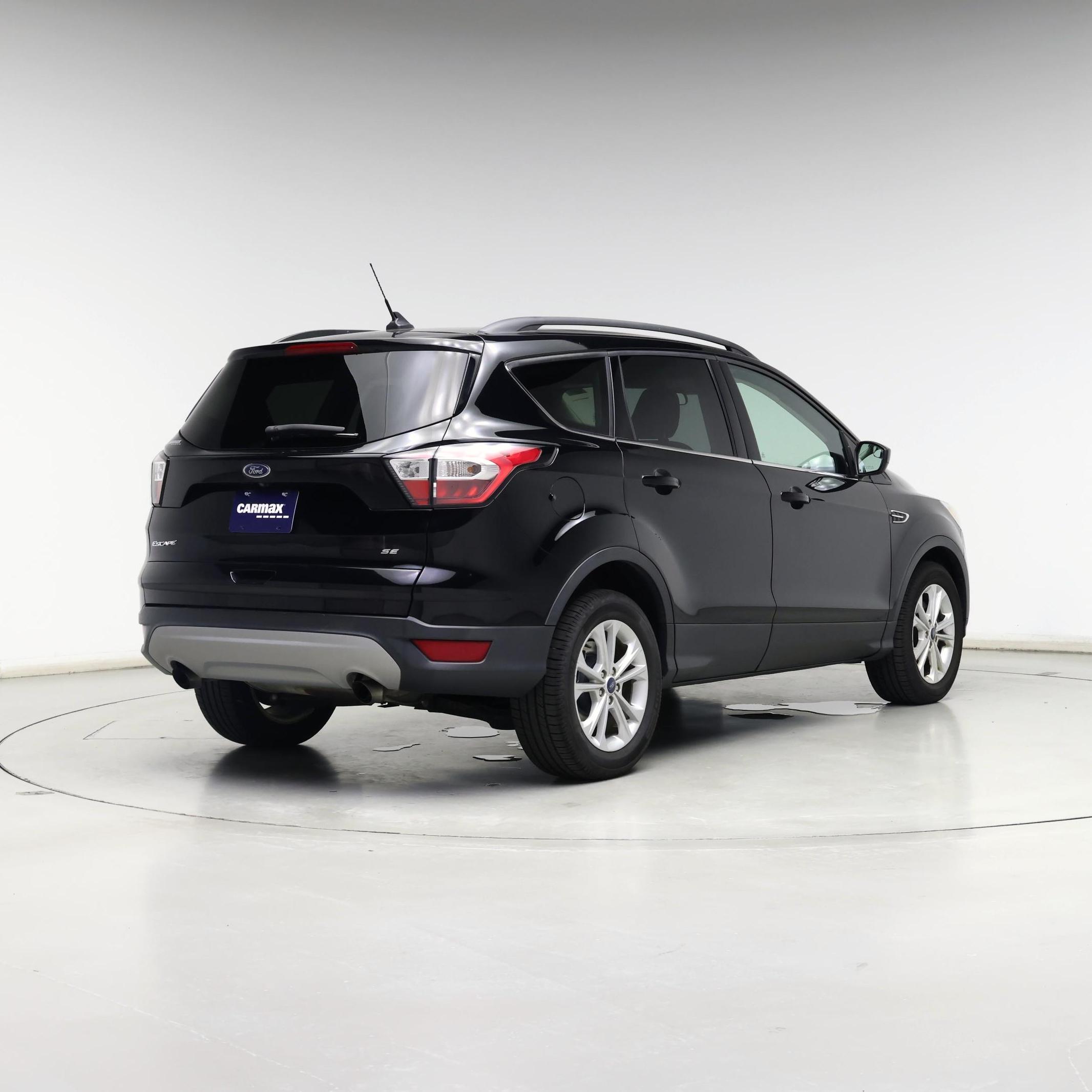 Thumbnail: 2018 Ford Escape - 8