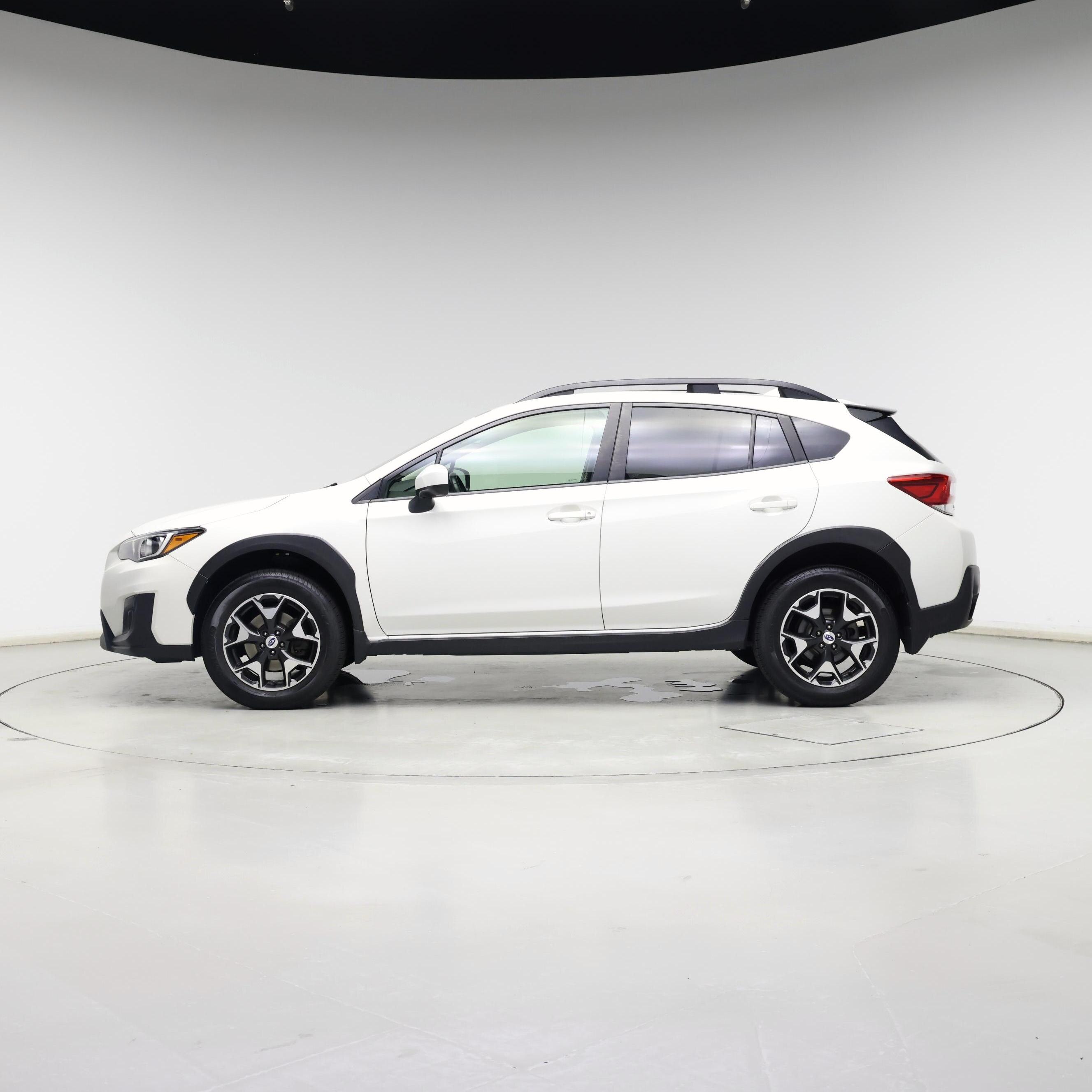 Thumbnail: 2018 Subaru Crosstrek - 3