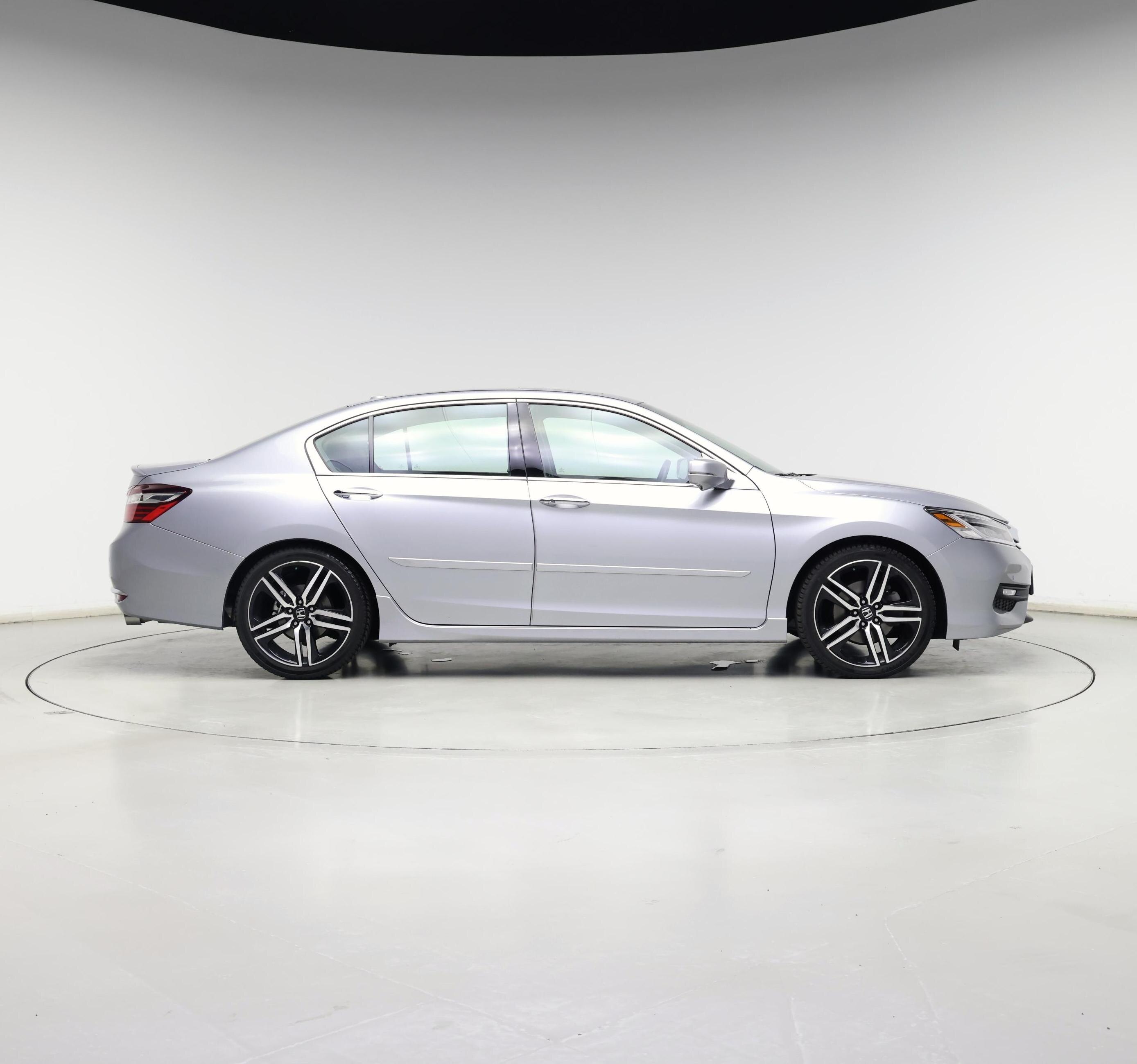 Thumbnail: 2016 Honda Accord - 7