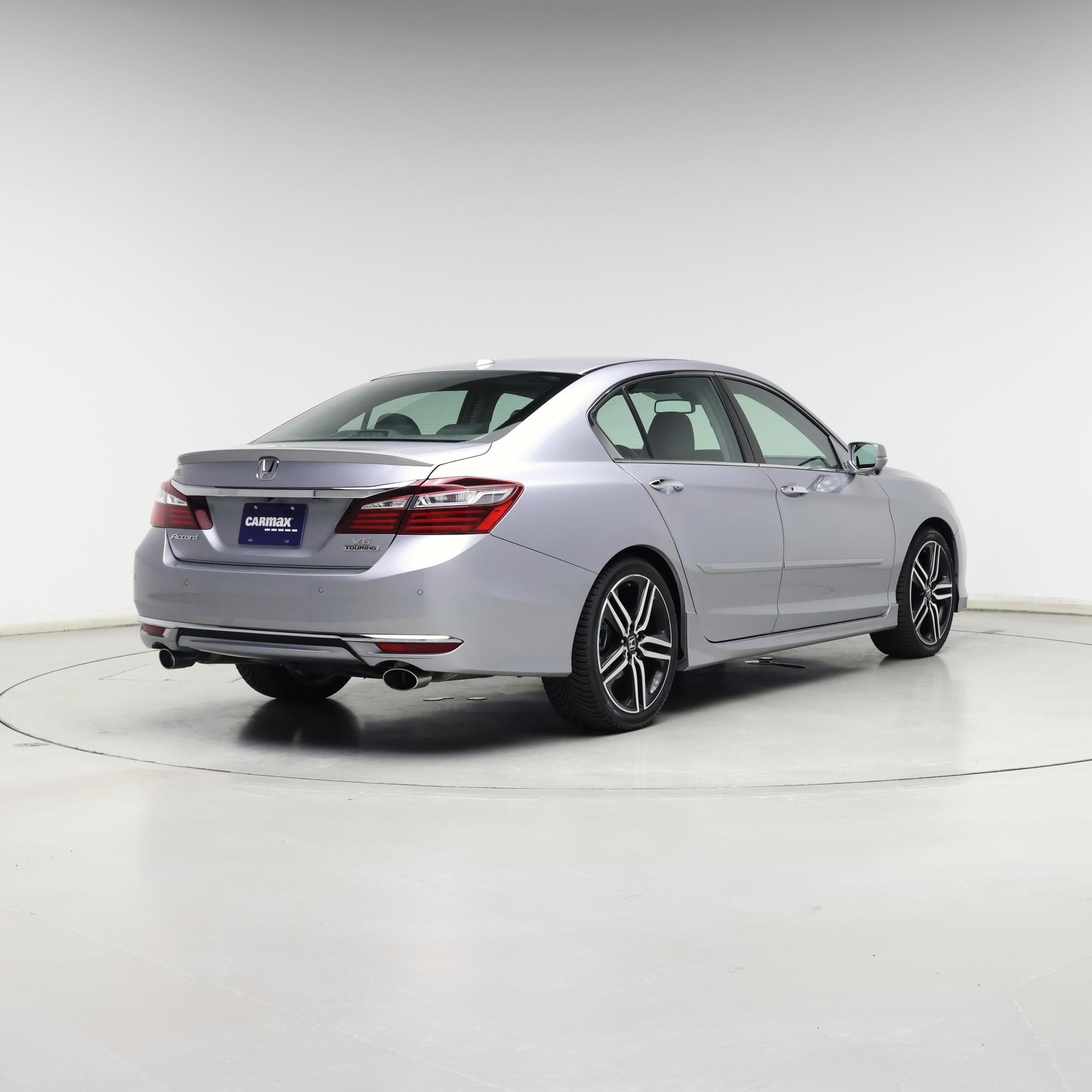 Thumbnail: 2016 Honda Accord - 8