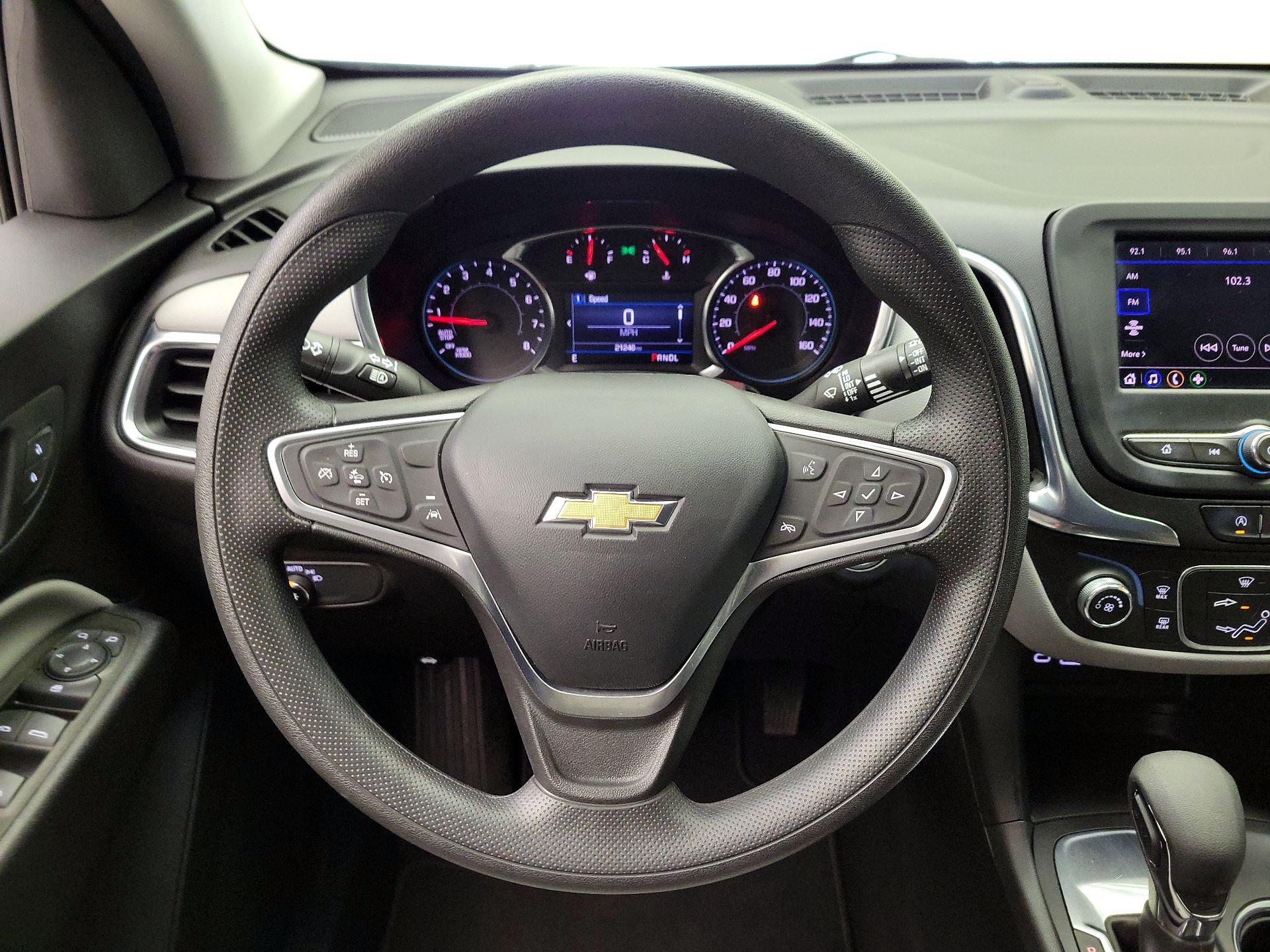 Thumbnail: 2023 Chevrolet Equinox - 10