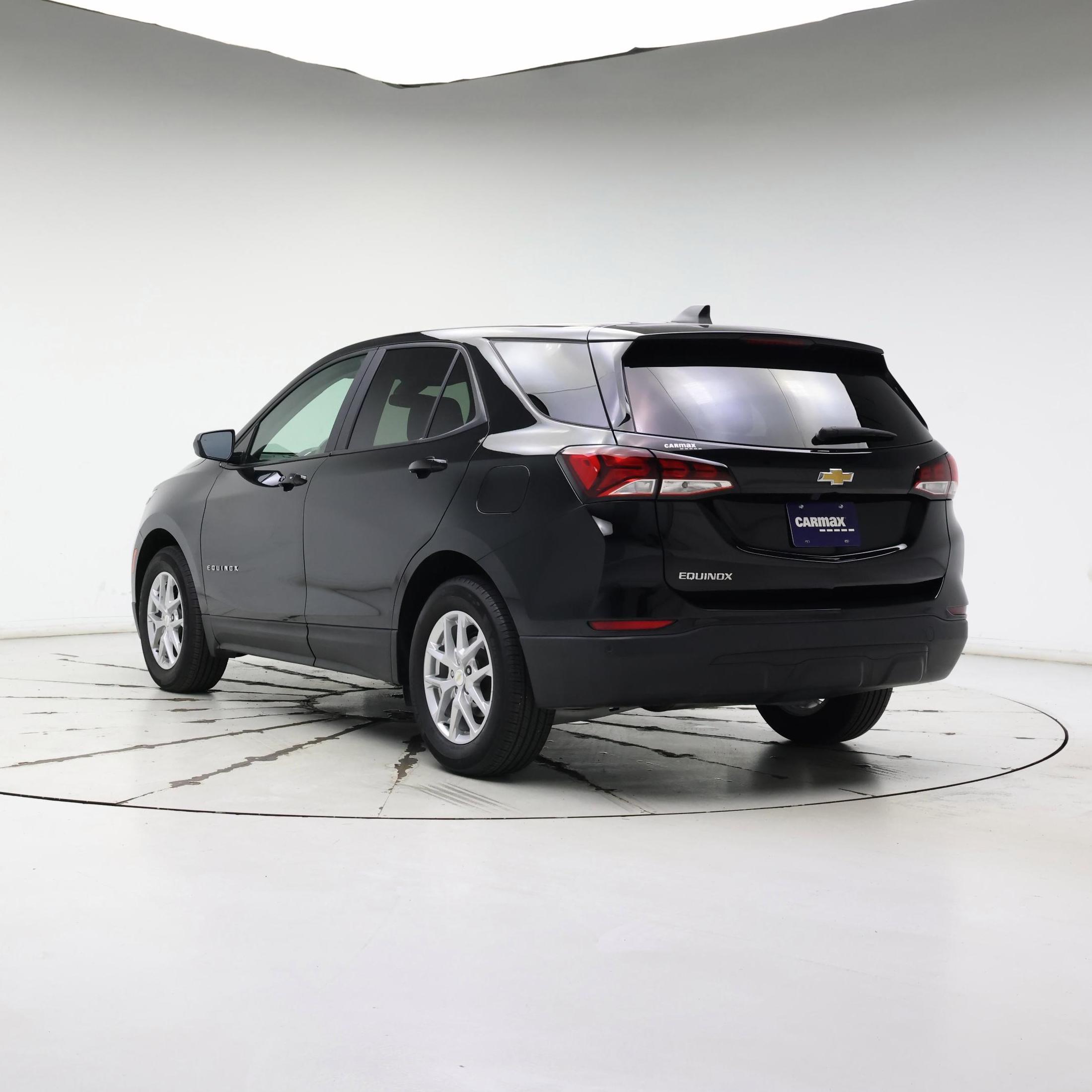 Thumbnail: 2023 Chevrolet Equinox - 2