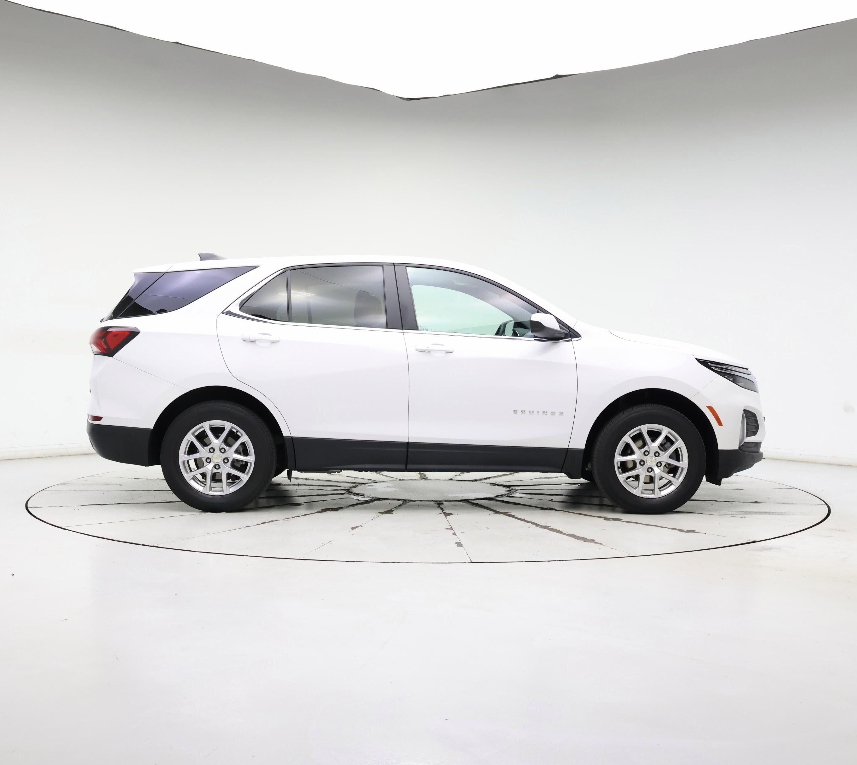 Thumbnail: 2023 Chevrolet Equinox - 7