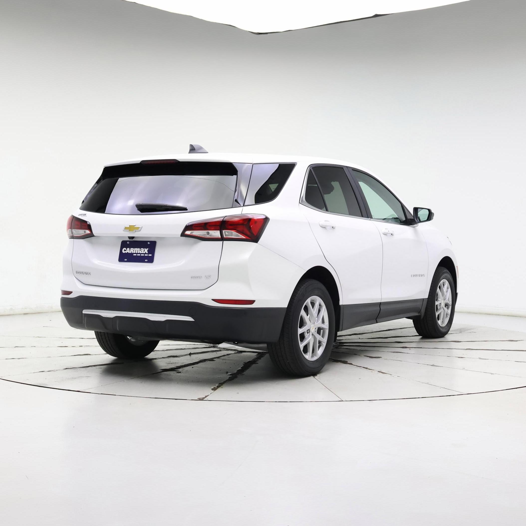 Thumbnail: 2023 Chevrolet Equinox - 8