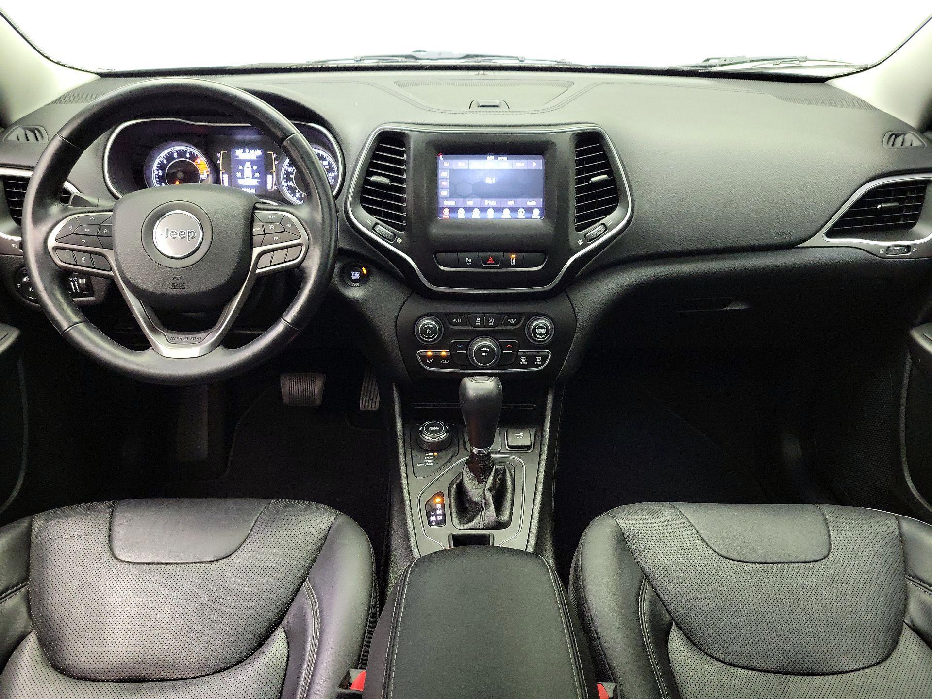 Thumbnail: 2021 Jeep Cherokee - 9