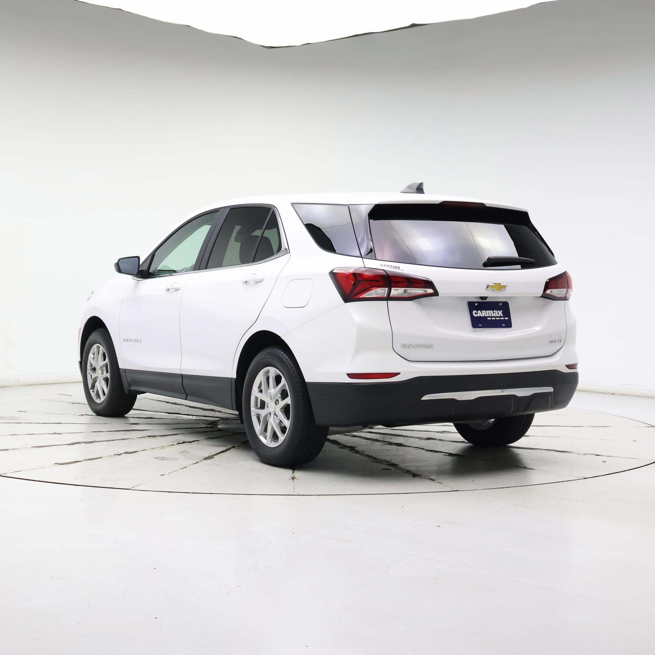 Thumbnail: 2022 Chevrolet Equinox - 2