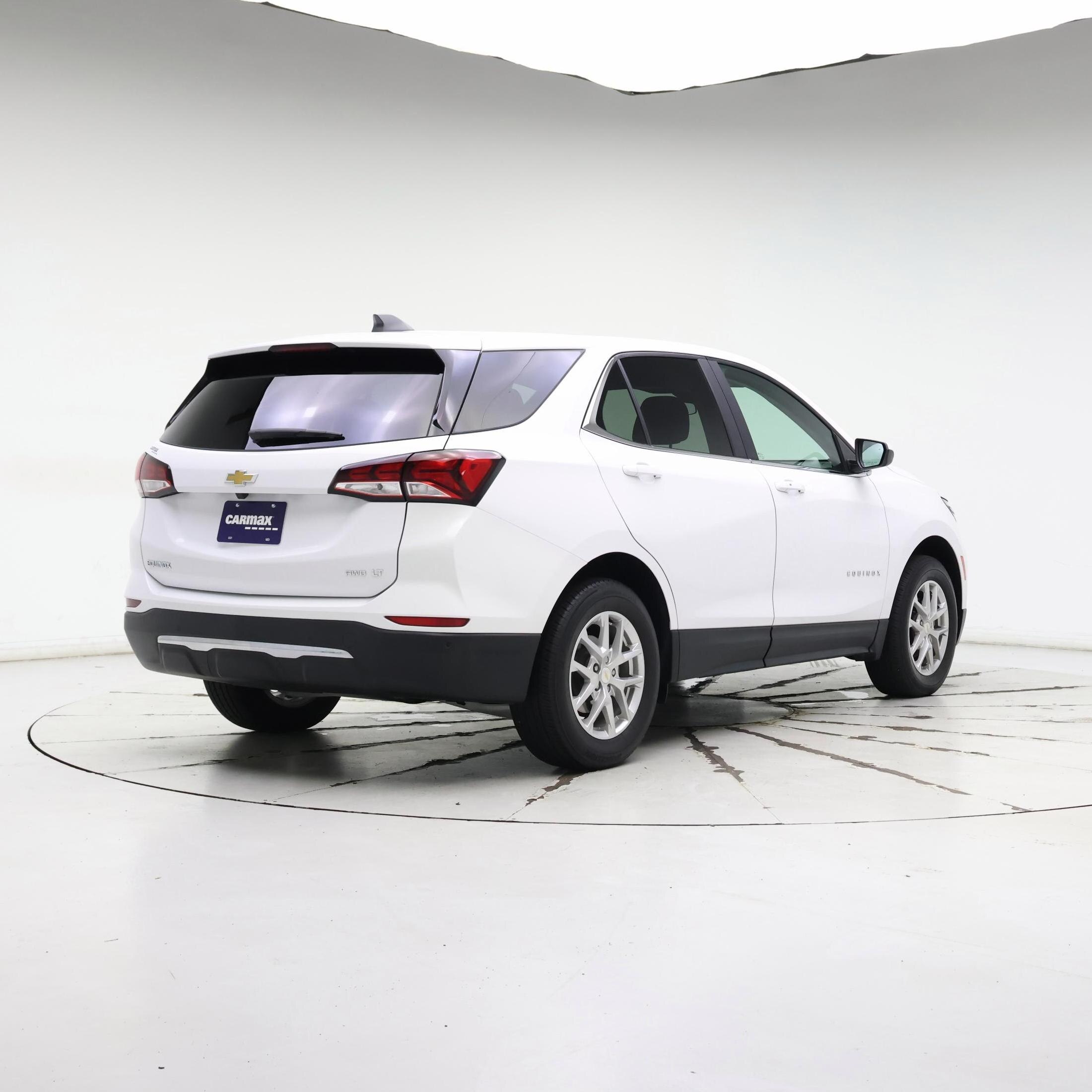 Thumbnail: 2022 Chevrolet Equinox - 8