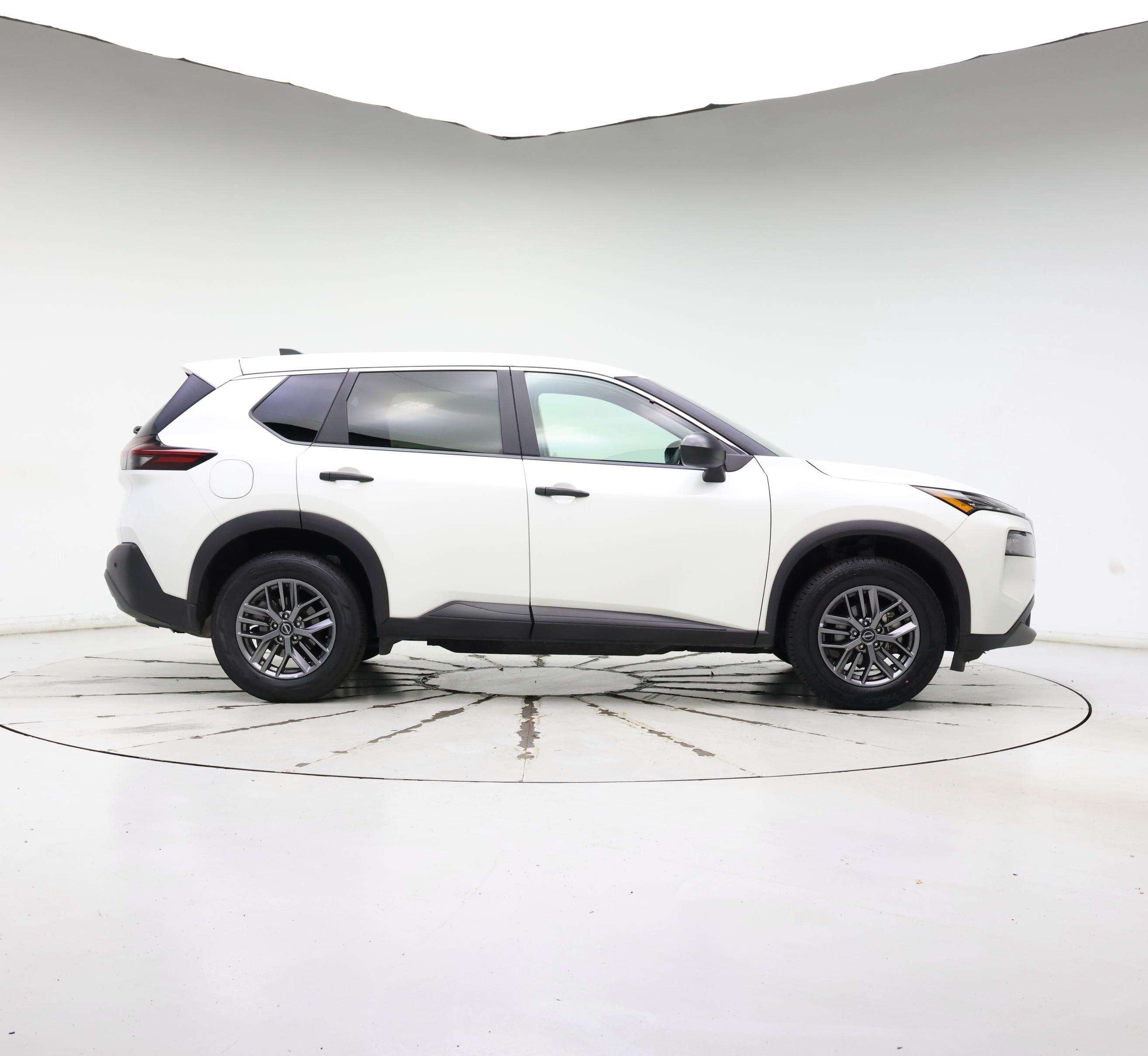 Thumbnail: 2023 Nissan Rogue - 7