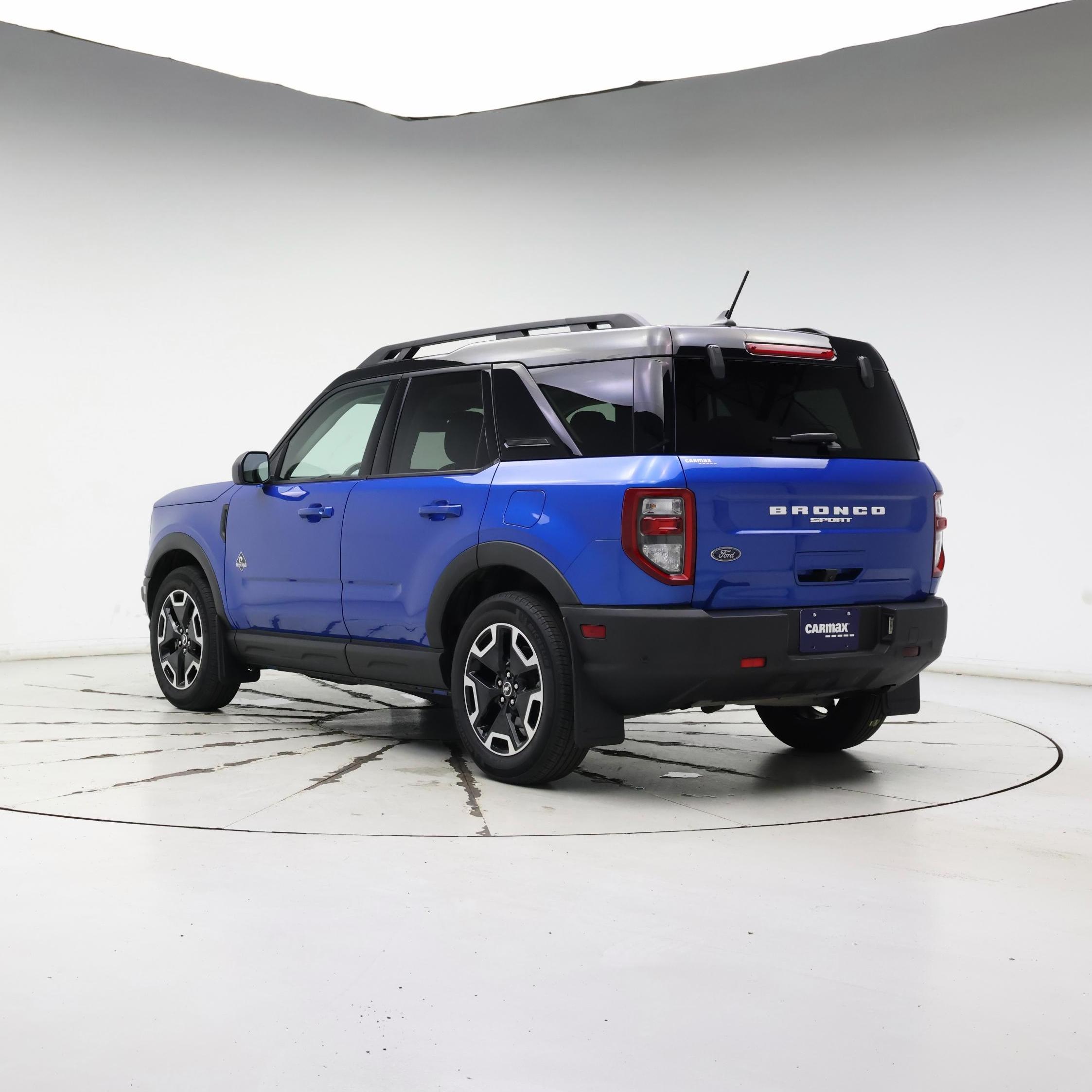 Thumbnail: 2022 Ford Bronco Sport - 2