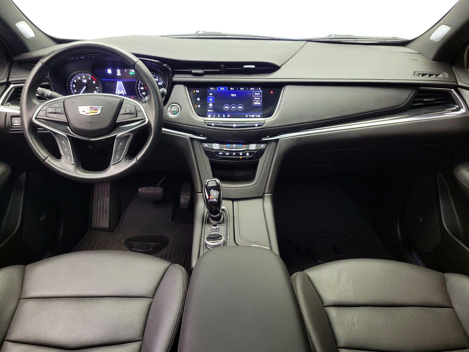 Thumbnail: 2020 Cadillac XT5 - 9