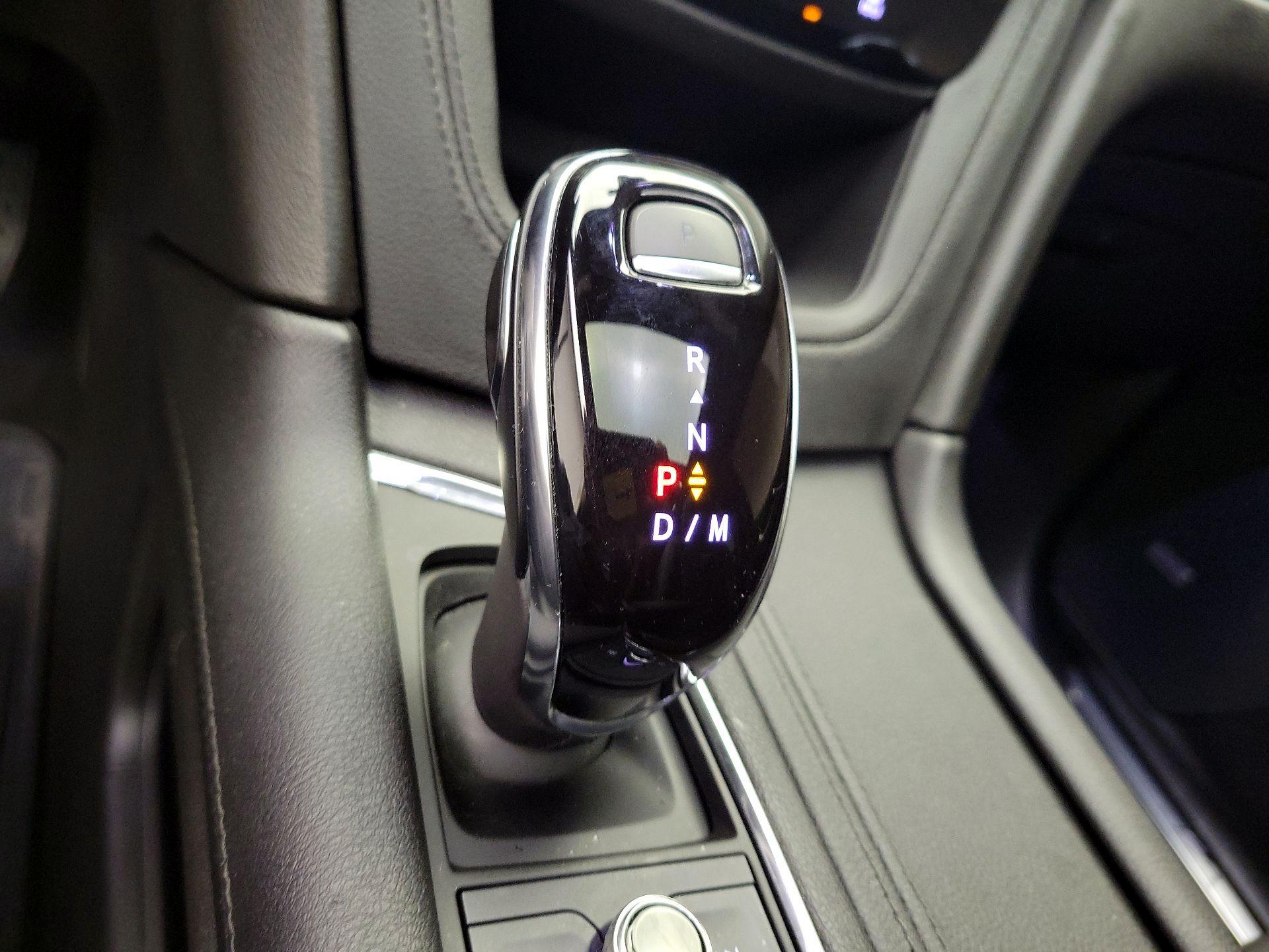 Thumbnail: 2020 Cadillac XT5 - 16