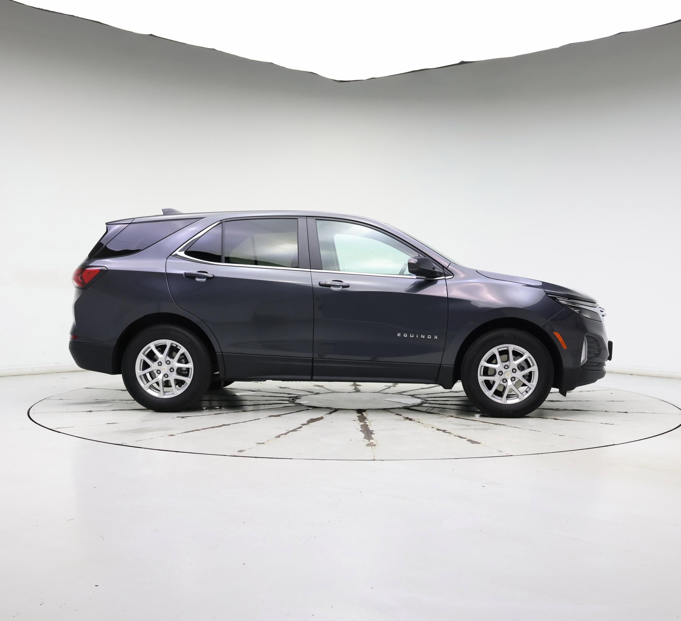 Thumbnail: 2023 Chevrolet Equinox - 7
