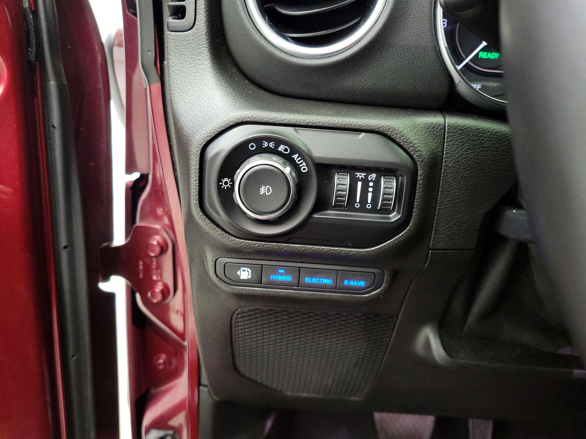Thumbnail: 2021 Jeep Wrangler - 13