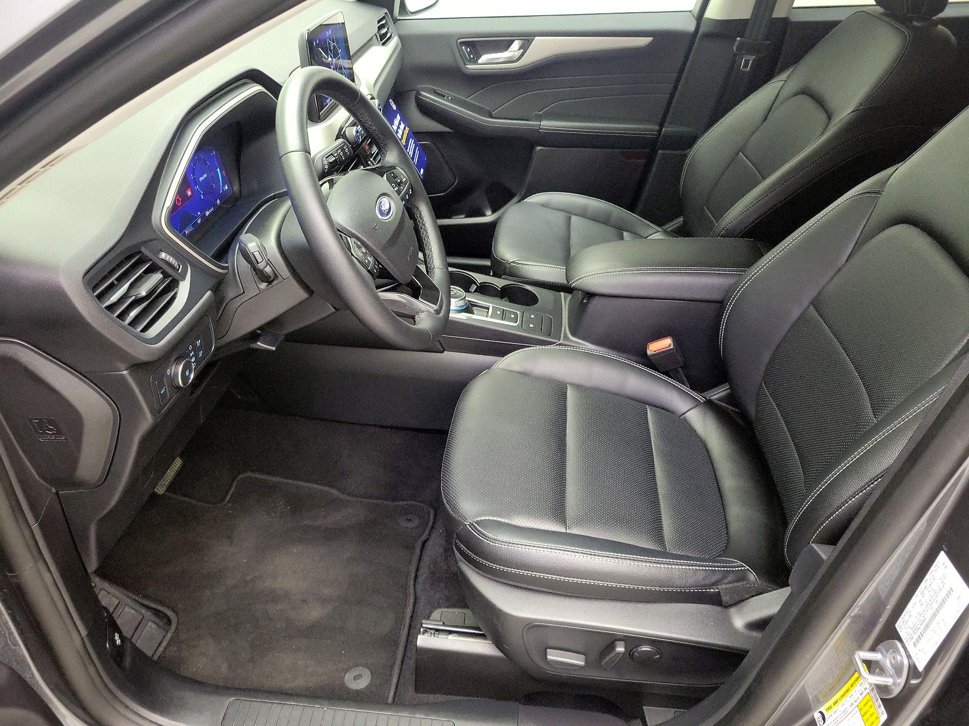 Thumbnail: 2022 Ford Escape - 11